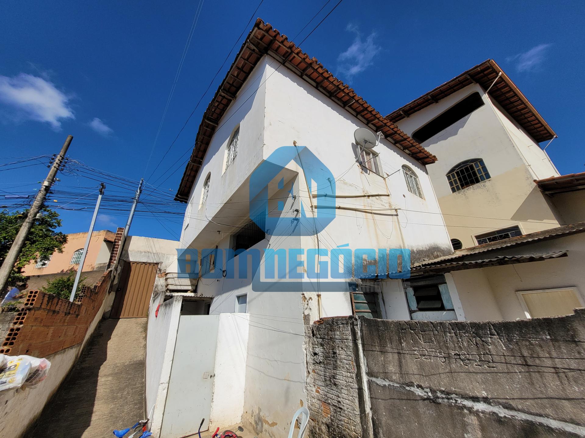 Casa com 8 dormitórios à venda, SANTA HELENA, GOVERNADOR VALAD...