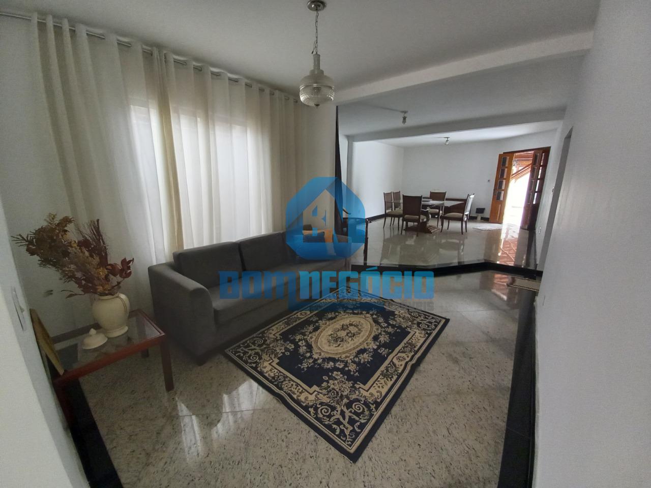 Casa com 5 dormitórios à venda, SÃO PEDRO, GOVERNADOR VALADARE...