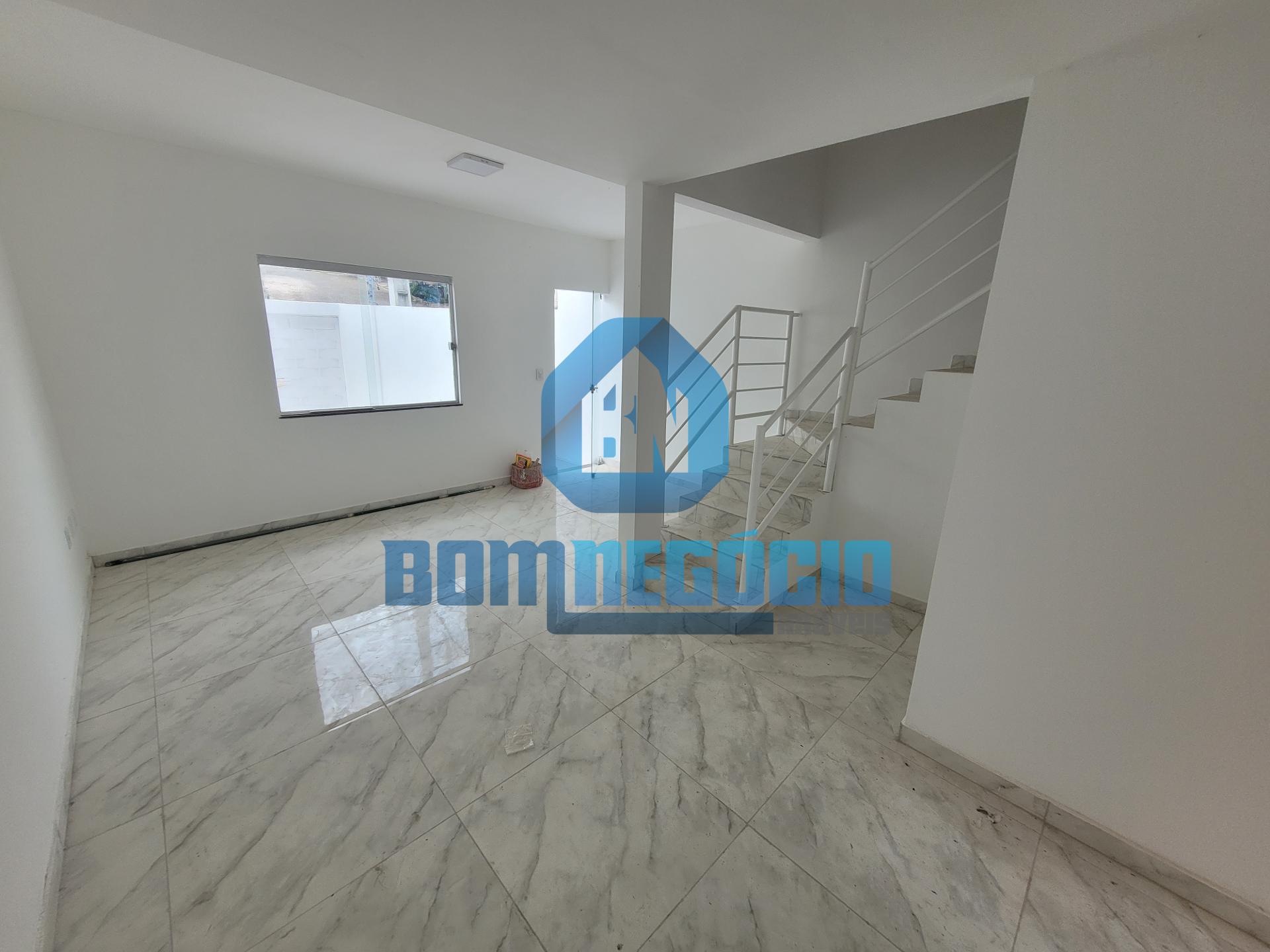 Casa duplex com 2 dormitórios à venda, CARAVELAS, GOVERNADOR V...