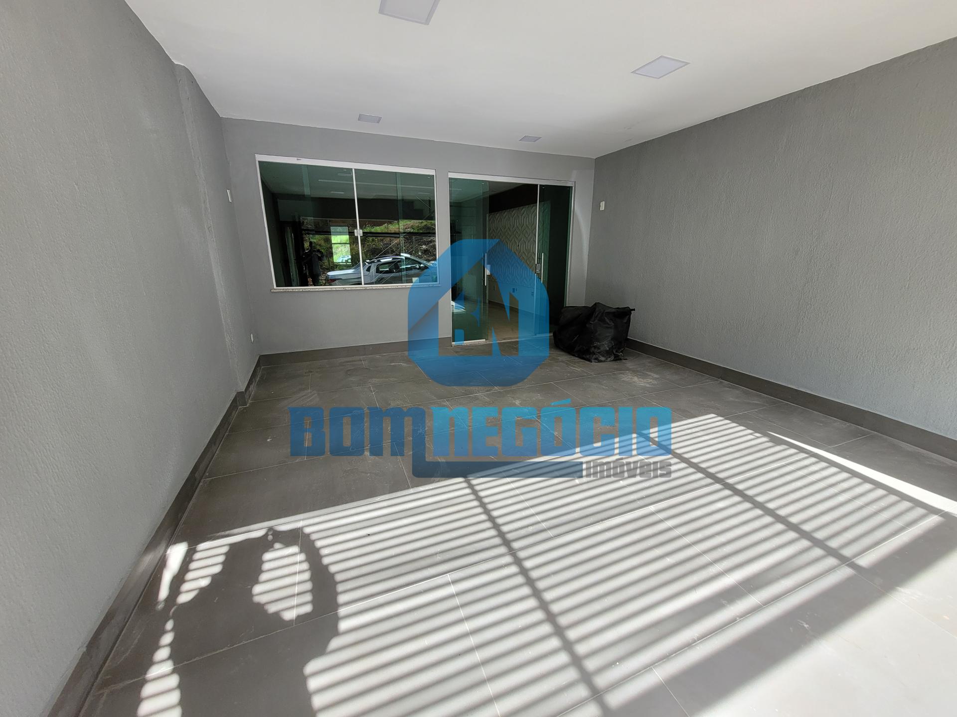 Casa com 3 dormitórios à venda, CIDADE NOVA, GOVERNADOR VALADA...