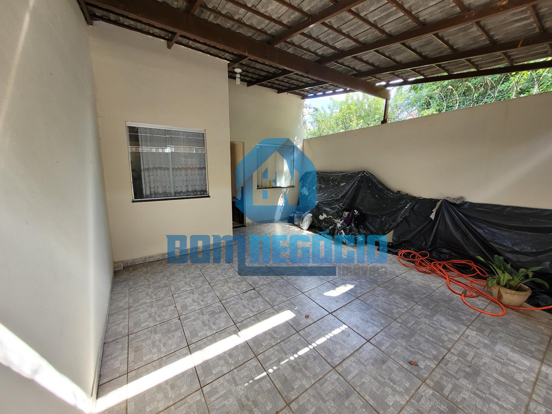 Casa com 2 dormitórios à venda, CIDADE NOVA, GOVERNADOR VALADA...