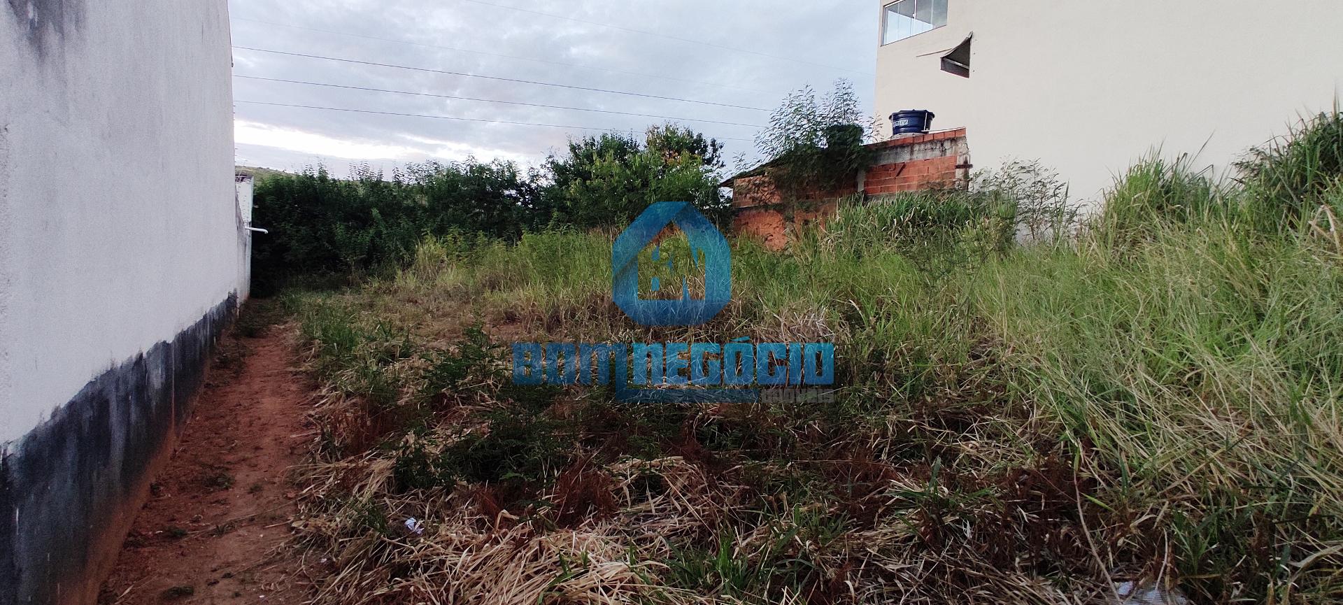 EXCELENTE LOTE COM 360M  BAIRRO VALE VERDE EM GOVERNADOR VALAD...