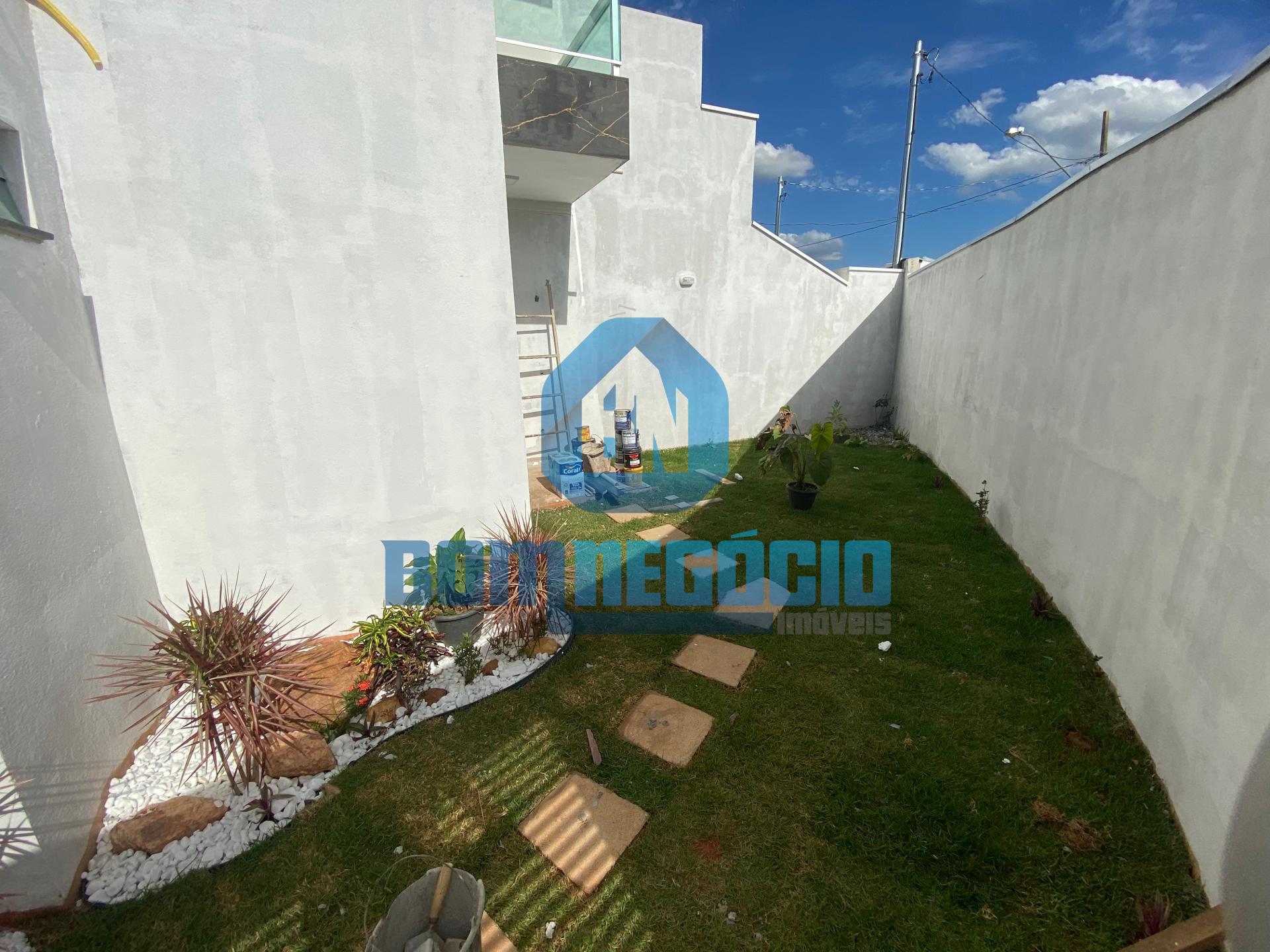 Duplex à venda com 3 dormitórios, CASTANHEIRAS II, GOVERNADOR ...