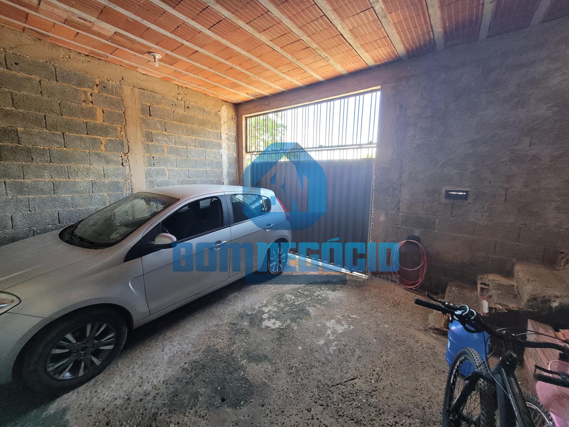 Casa com 2 dormitórios à venda, JARDIM ALVORADA, GOVERNADOR VA...