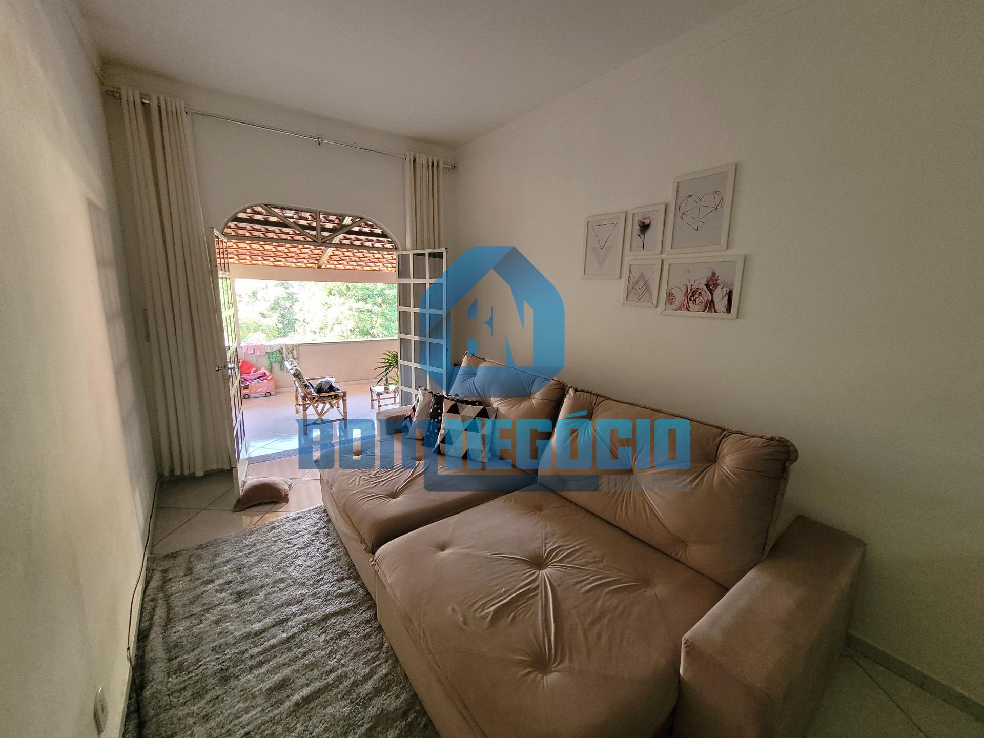 Casa com 2 dormitórios à venda, JARDIM ALVORADA, GOVERNADOR VA...