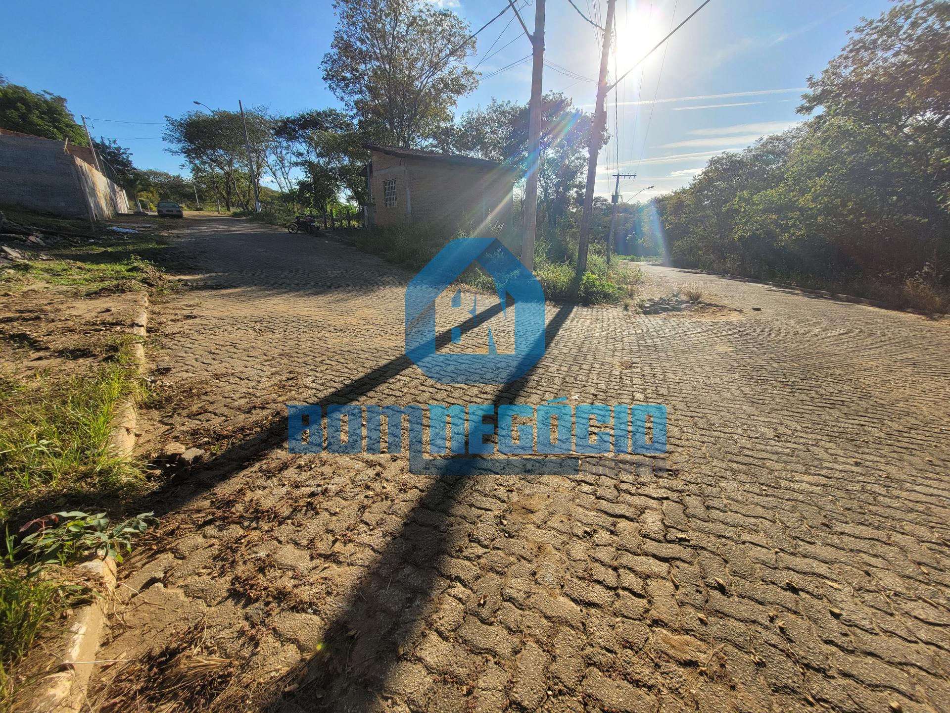 Lote à venda, VILLAGE DA SERRA, GOVERNADOR VALADARES - MG