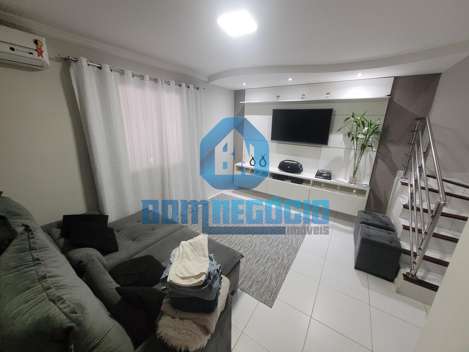 Casa com 2 dormitórios à venda, MARIA EUGENIA, GOVERNADOR VALA...