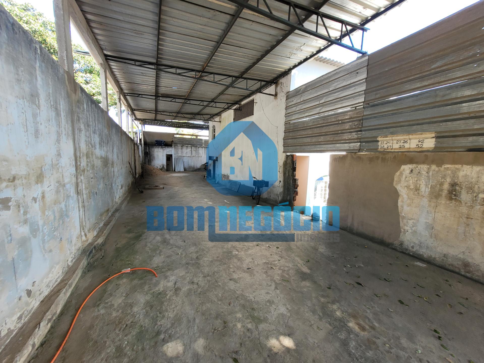 Casa com 4 dormitórios à venda, VILA ISA, GOVERNADOR VALADARES...
