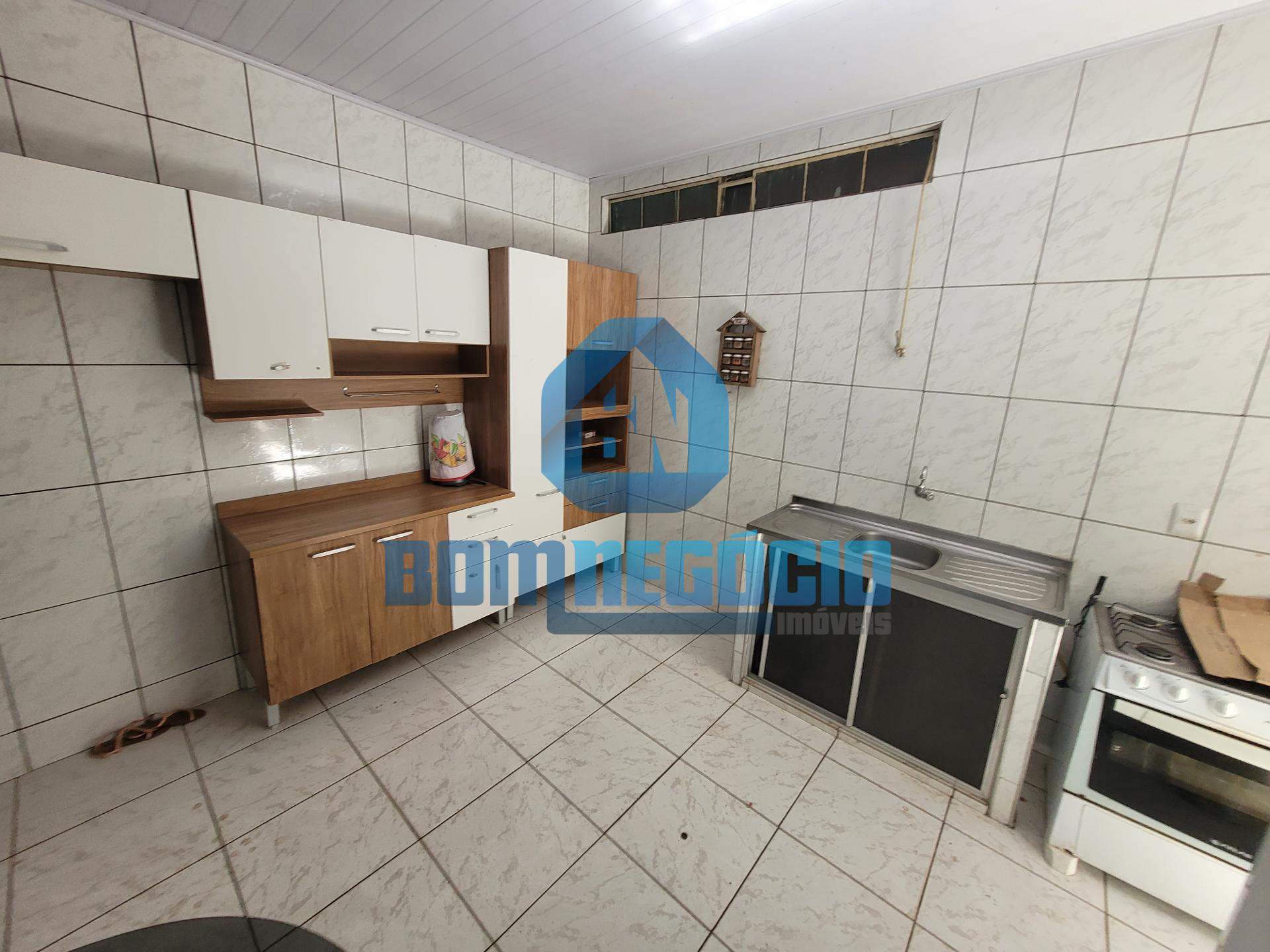 Casa com 8 dormitórios à venda, VILA ISA, GOVERNADOR VALADARES...
