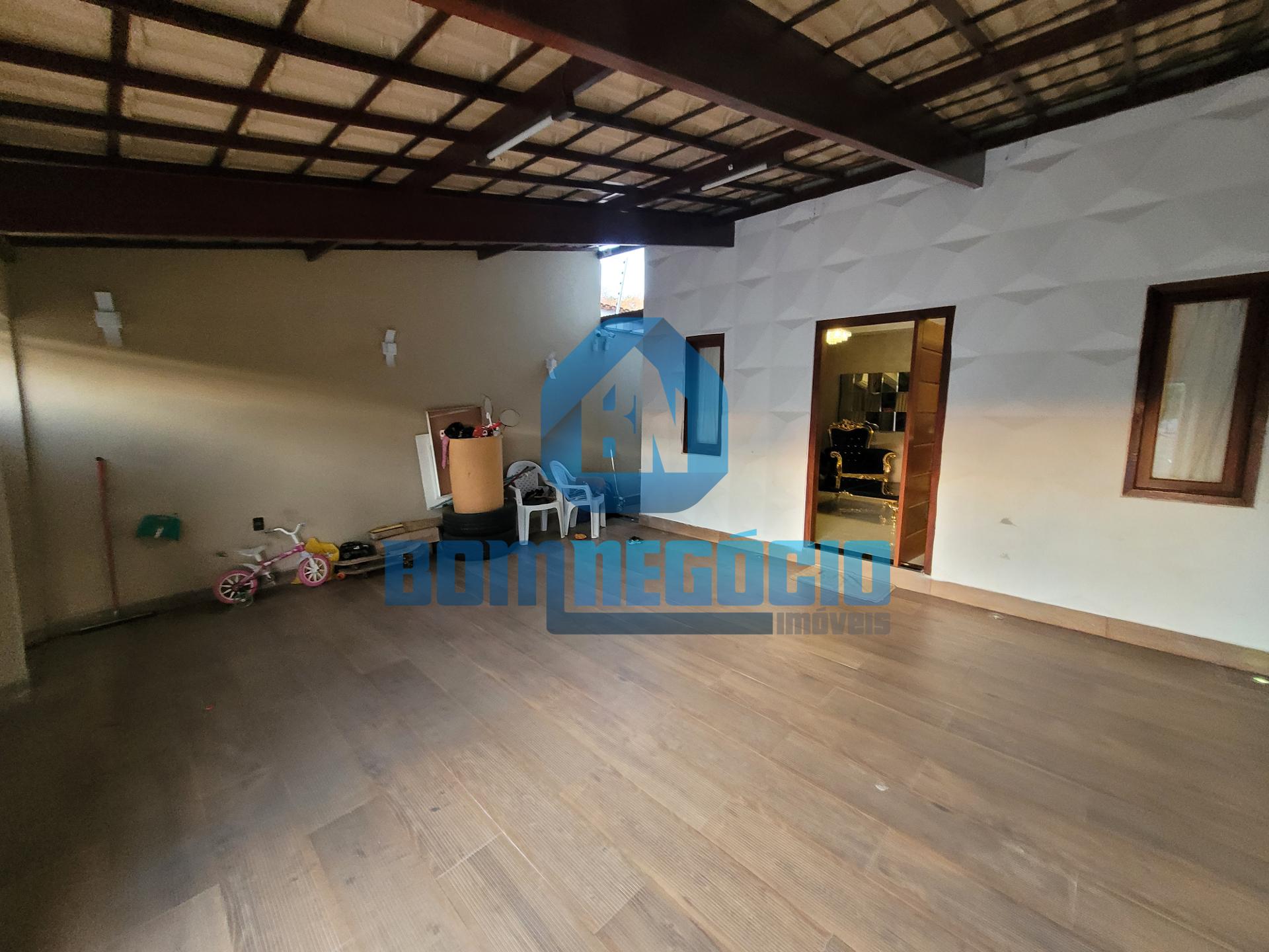 Casa com 3 dormitórios à venda, JARDIM ALVORADA, GOVERNADOR VA...