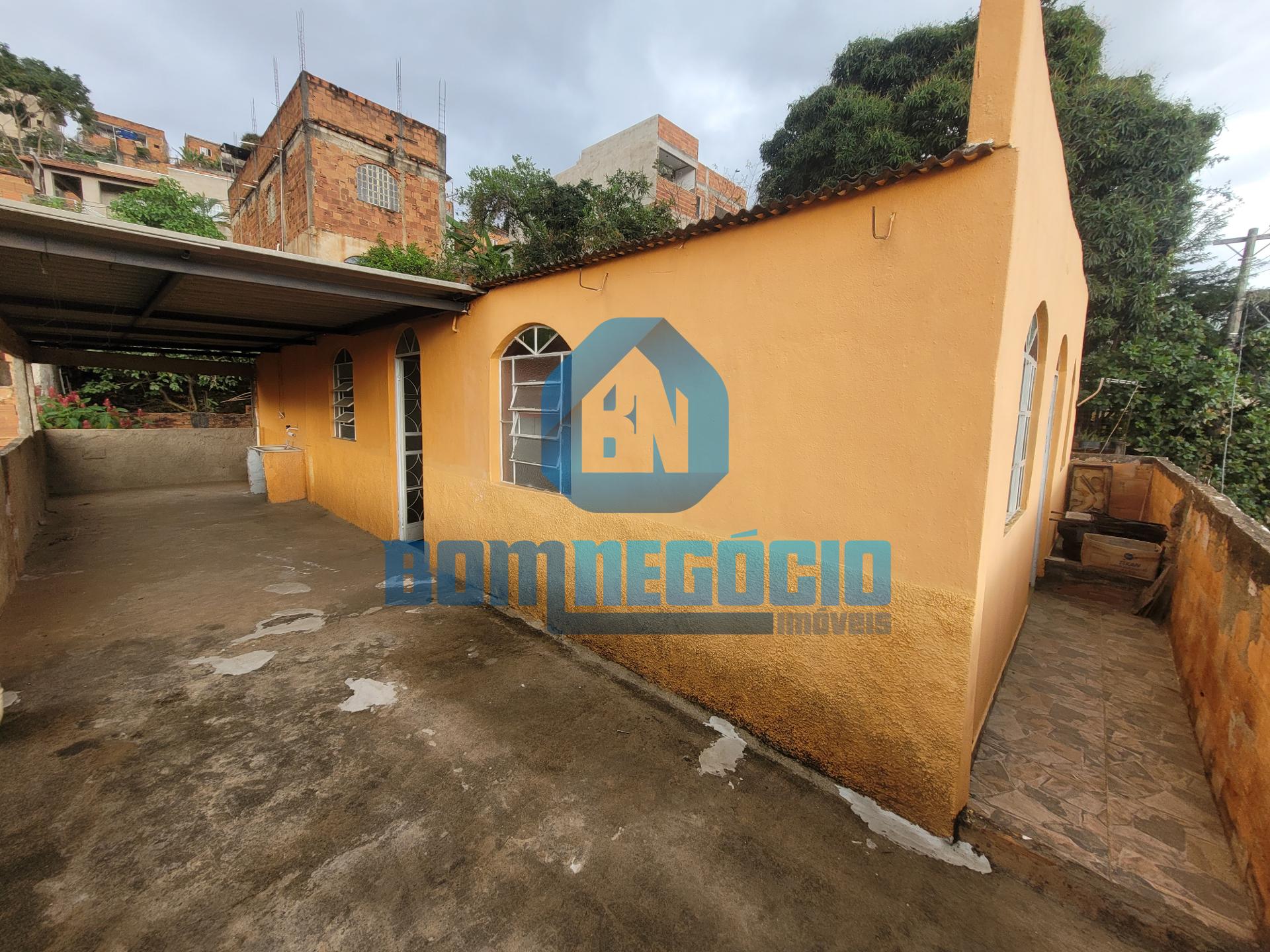 Casa com 6 dormitórios à venda, TURMALINA, GOVERNADOR VALADARE...