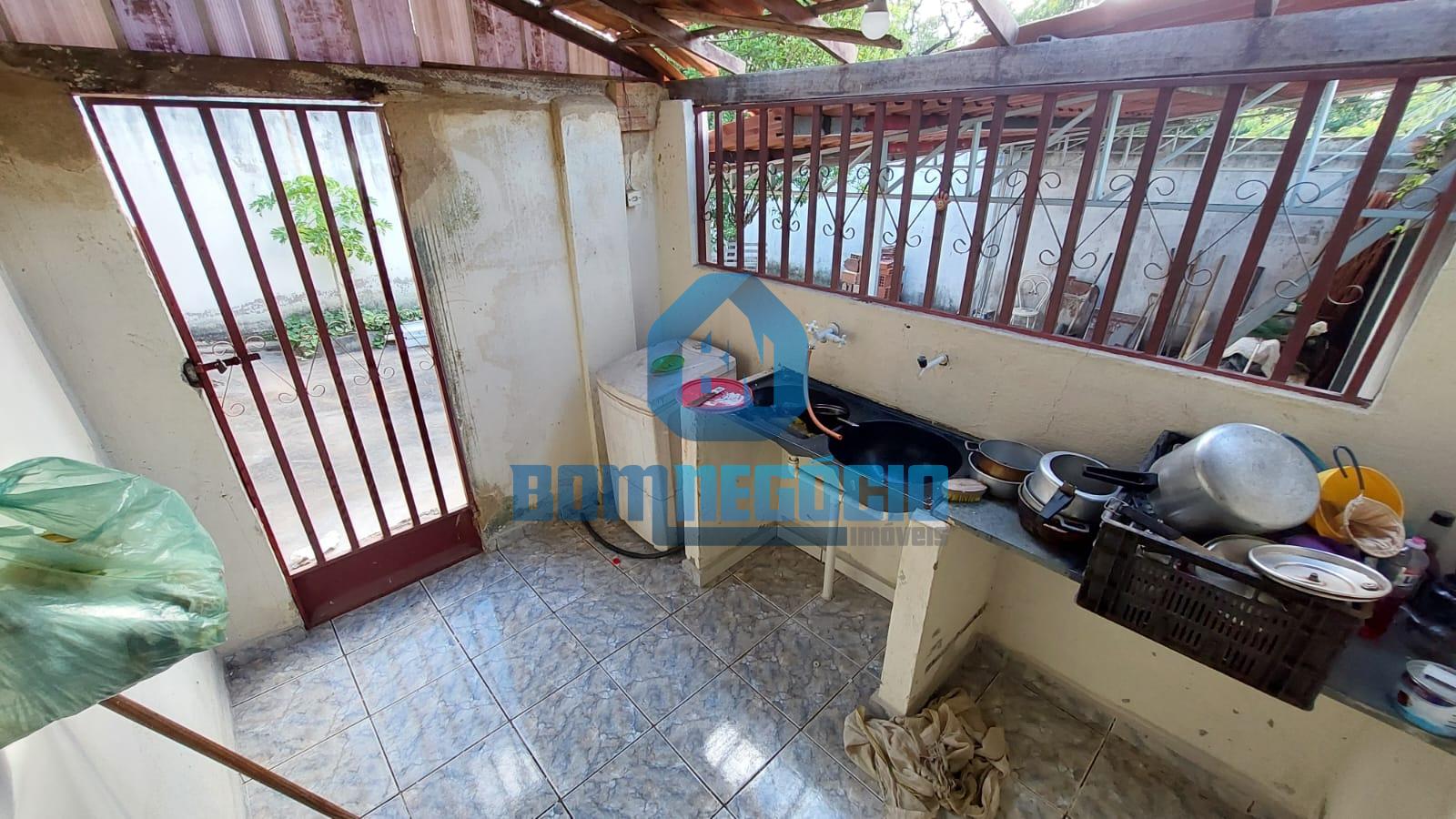 CASA À VENDA NO BAIRRO ELVAMAR - GV