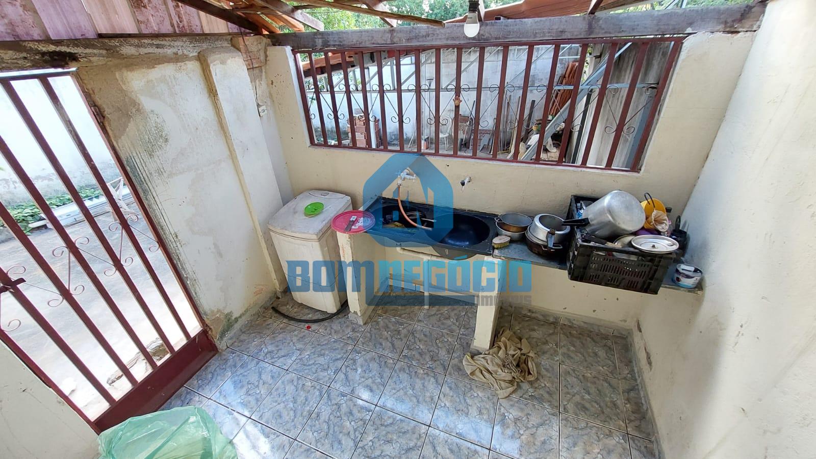 CASA À VENDA NO BAIRRO ELVAMAR - GV