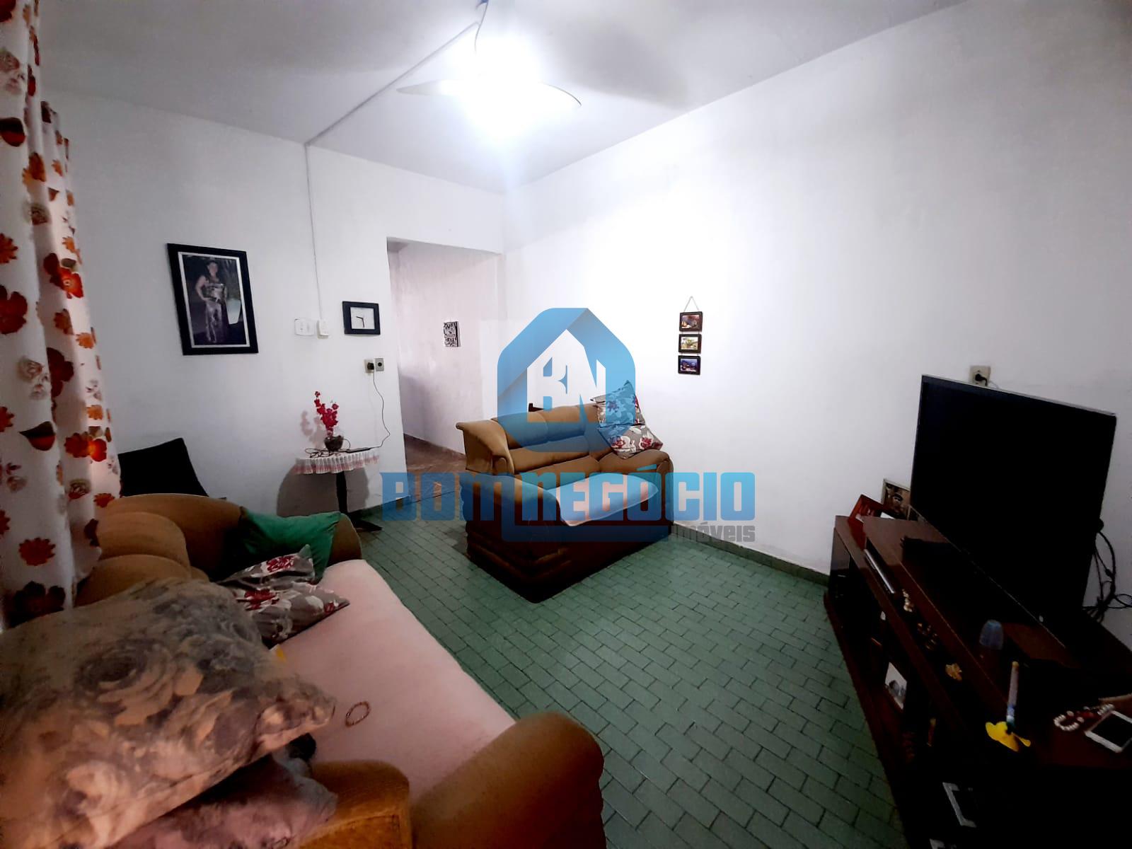 CASA BAIXA , PARCELAMENTO PRÓPRIO , ÓTIMA LOCALIDADE , TRÊS QU...