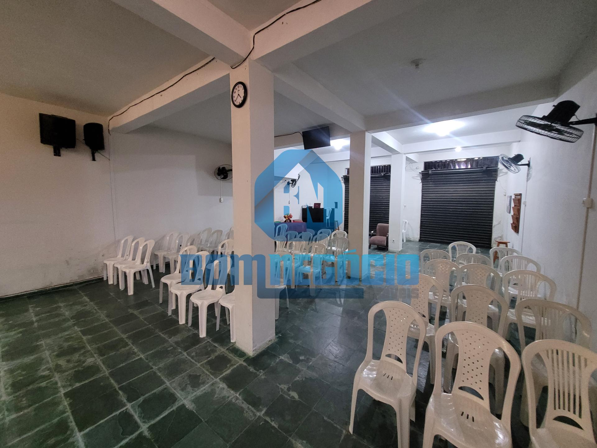 Ponto Comercial amplo à venda, NO BAIRRO SANTA RITA PARTE ALTA...