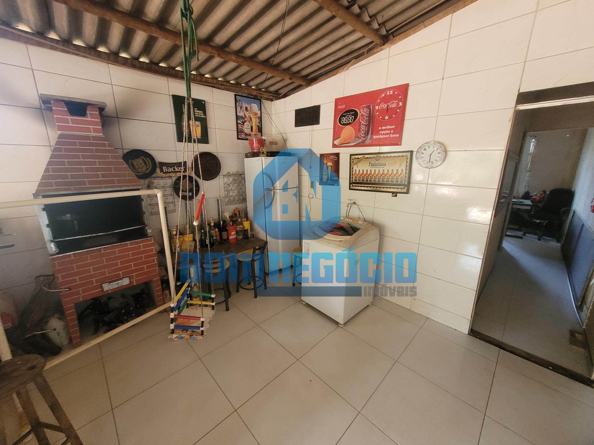 Chácara formada de 2000 m  com 3 dormitórios à venda, Distrito...
