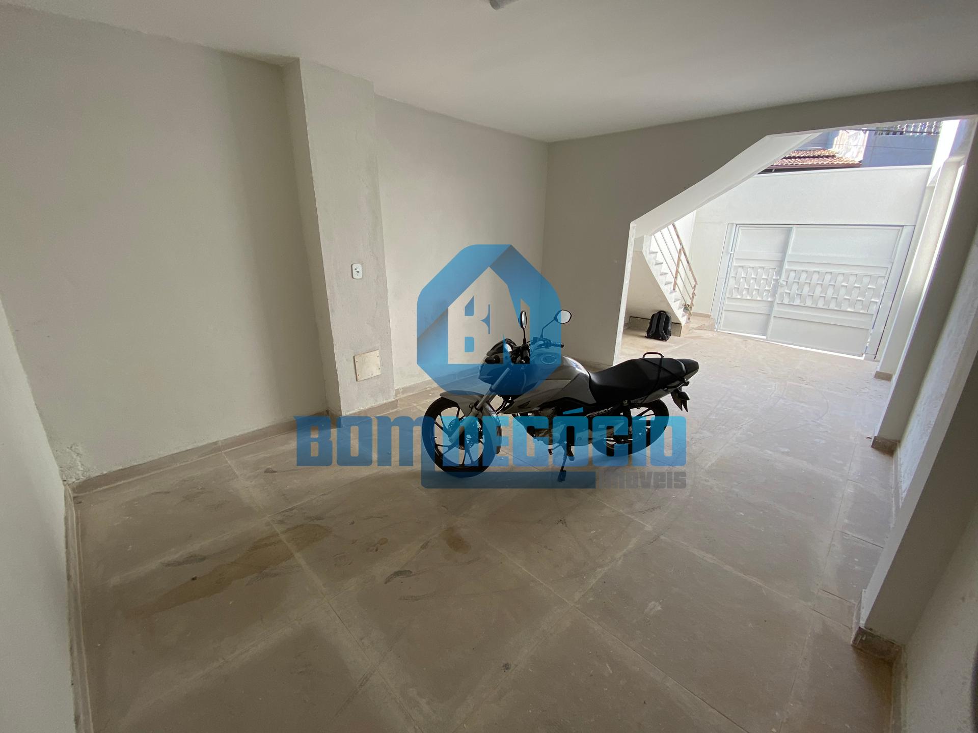 CASA TRIPLEX A VENDA NO BAIRRO VILA PARQUE IBITURUNA - GOV. VA...
