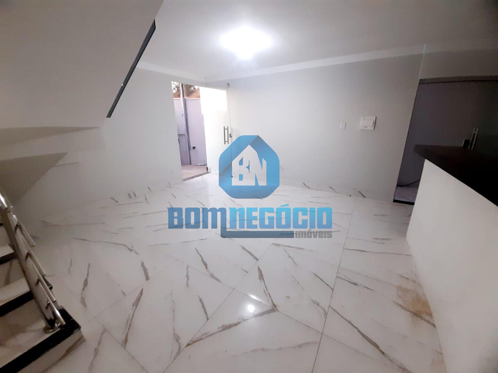 Casa com 3 dormitórios à venda, SANTA HELENA, GOVERNADOR VALAD...