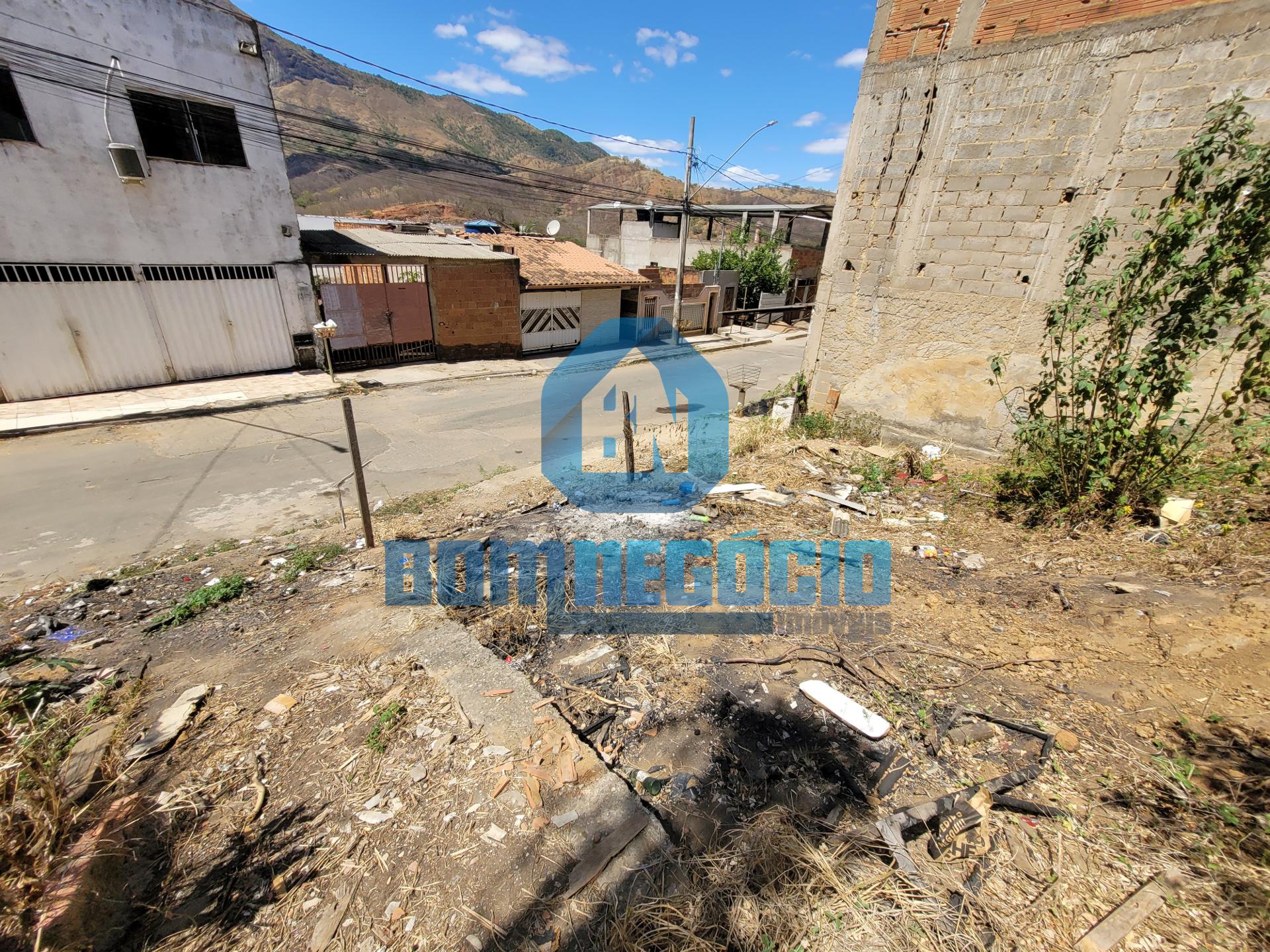 Lote com 442 M  à venda, JARDIM IPE, GOVERNADOR VALADARES - MG