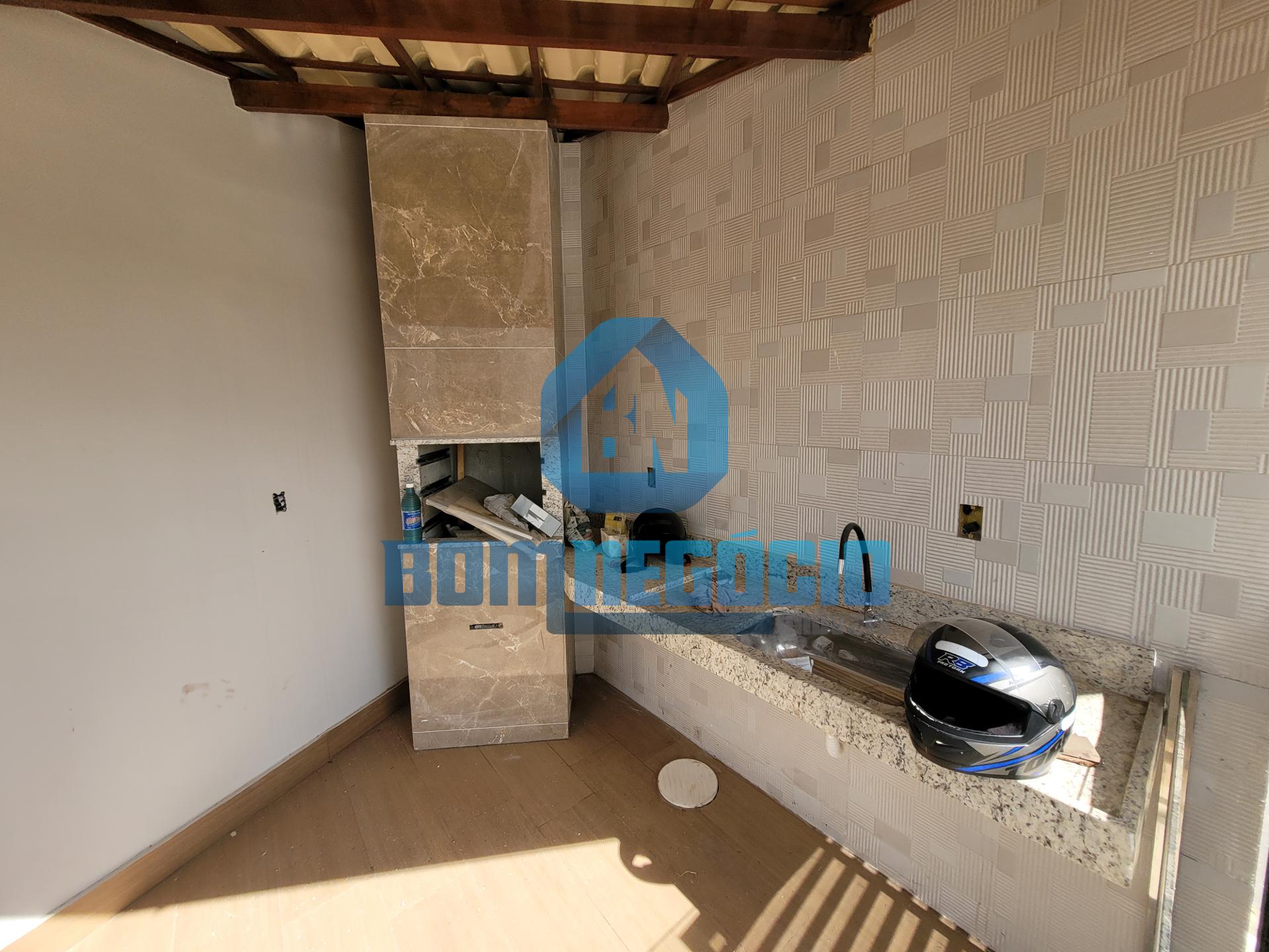 Casa com 3 quartos, 2 banheiros e área gourmet à venda, CASTAN...