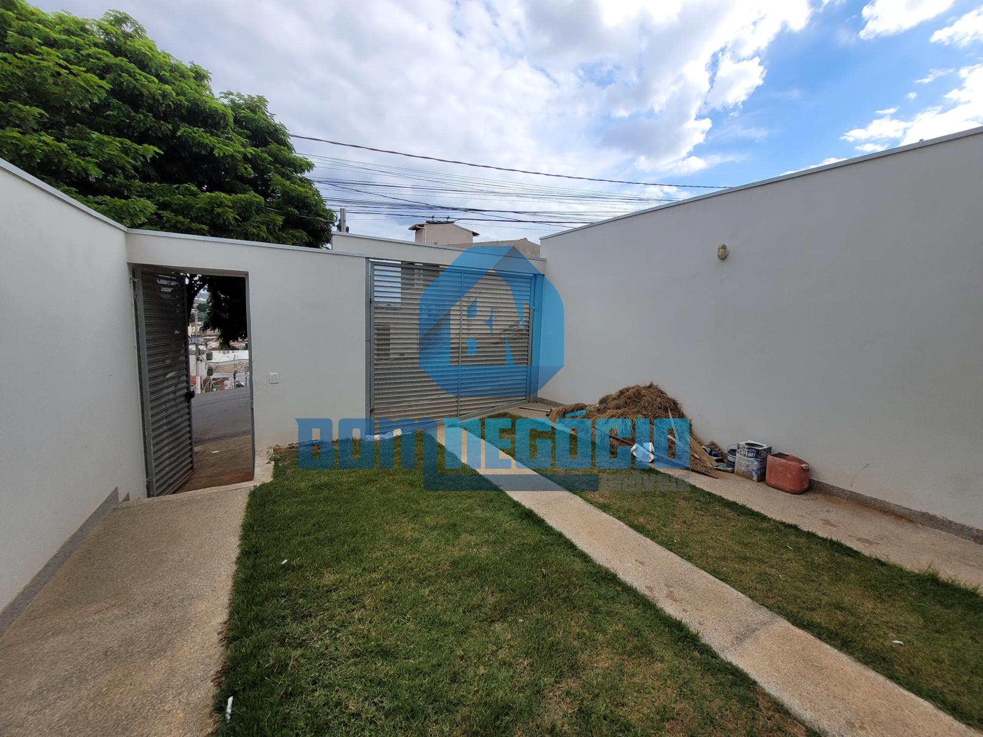 Casa nova com 3 quartos, 3 banheiros e piscina à venda, NOVA V...
