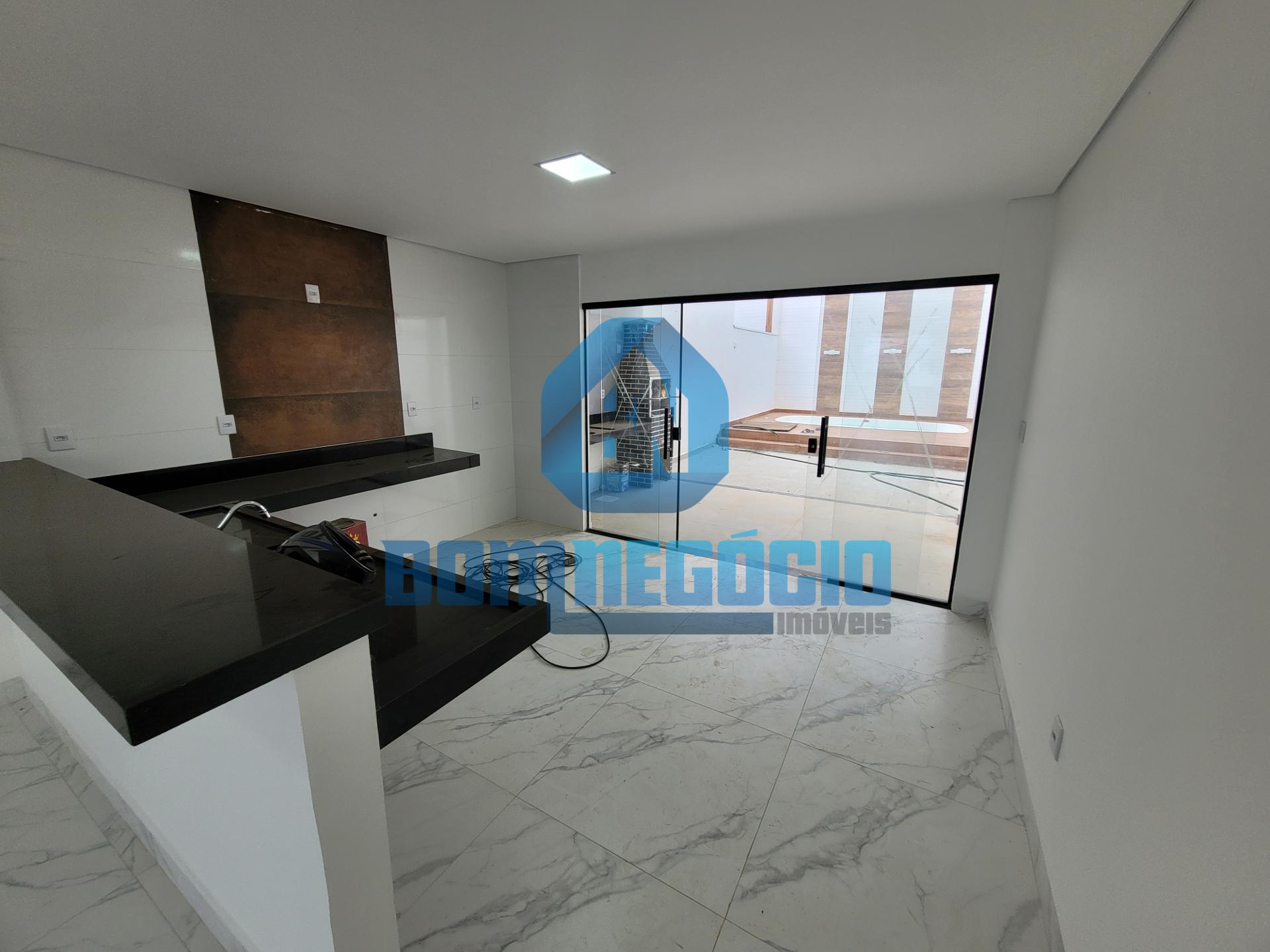 Casa nova com 3 quartos, 3 banheiros e piscina à venda, NOVA V...