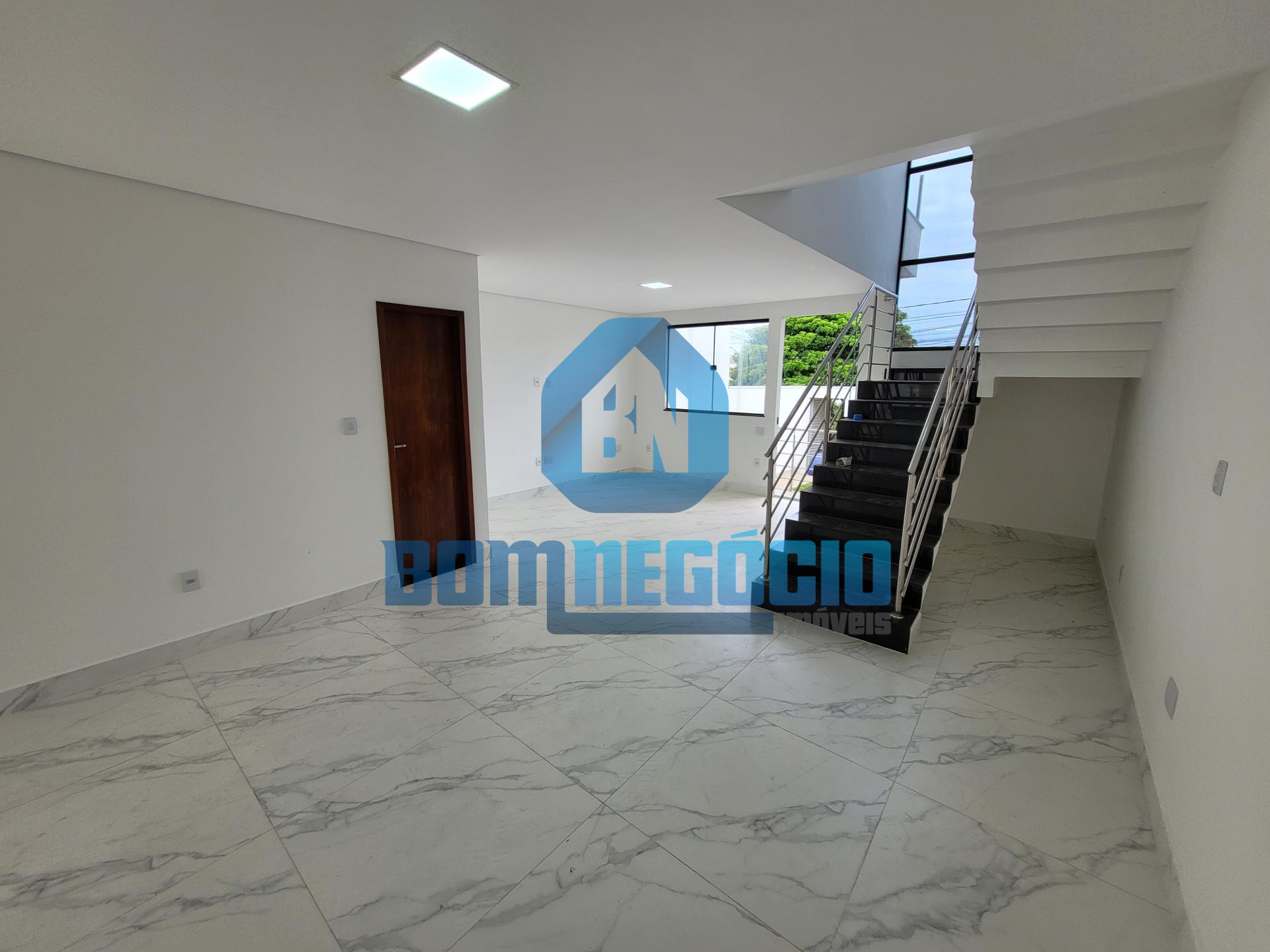 Casa nova com 3 quartos, 3 banheiros e piscina à venda, NOVA V...