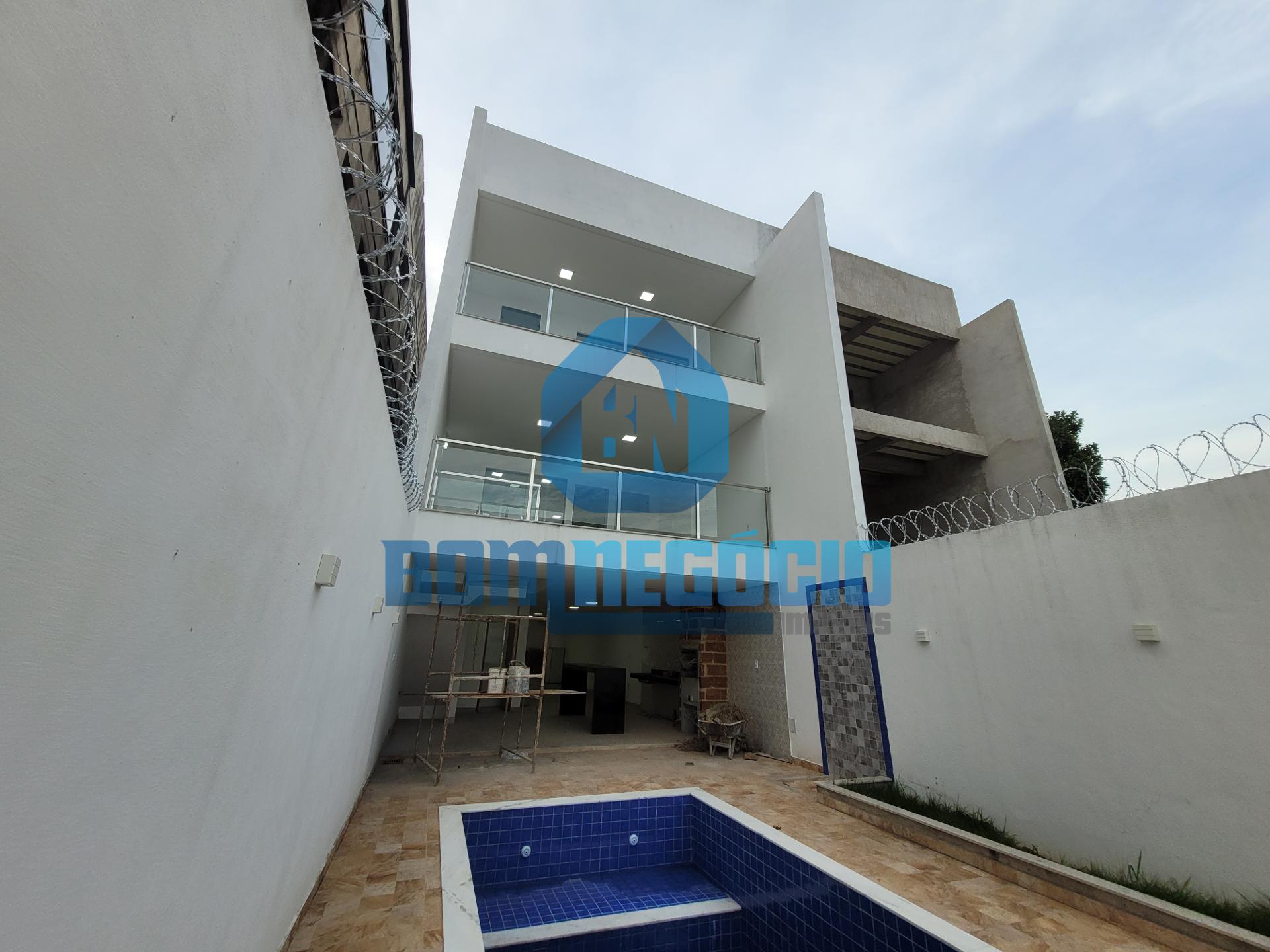 Casa com 3 dormitórios à venda, VILA RICA, GOVERNADOR VALADARE...