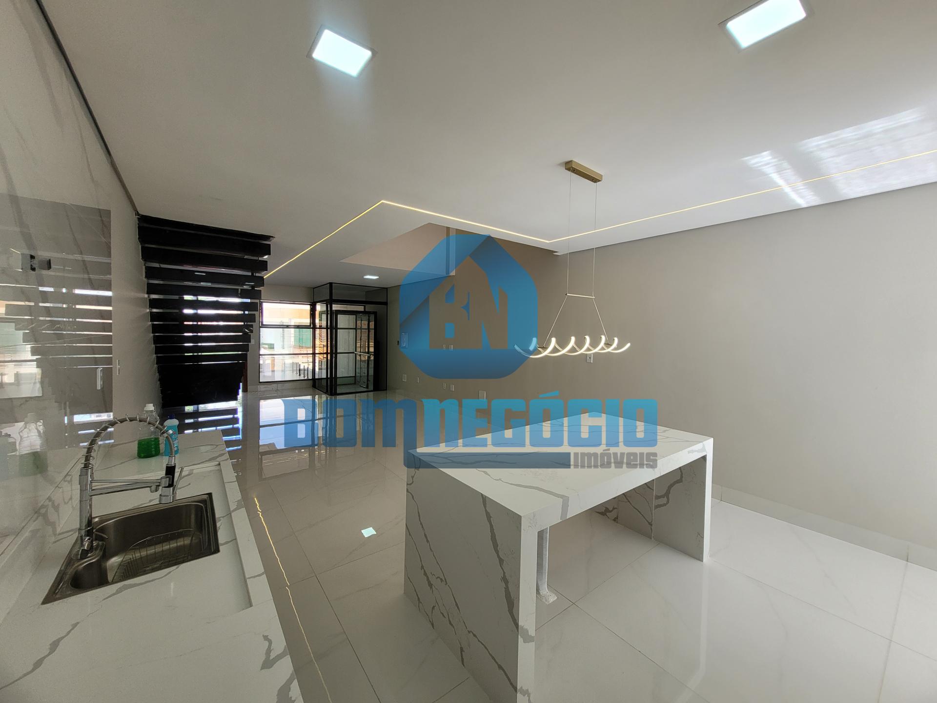 Casa com 4 suítes, elevador, piscina e saunda à venda, CIDADE ...