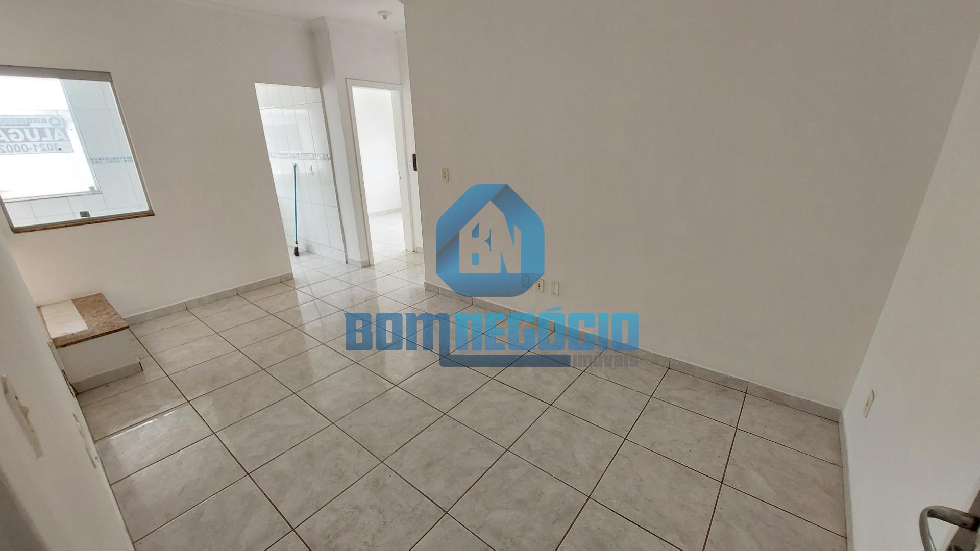 ALUGA-SE APARTAMENTO - TIRADENTES GOVERNADOR VALADARES - MG