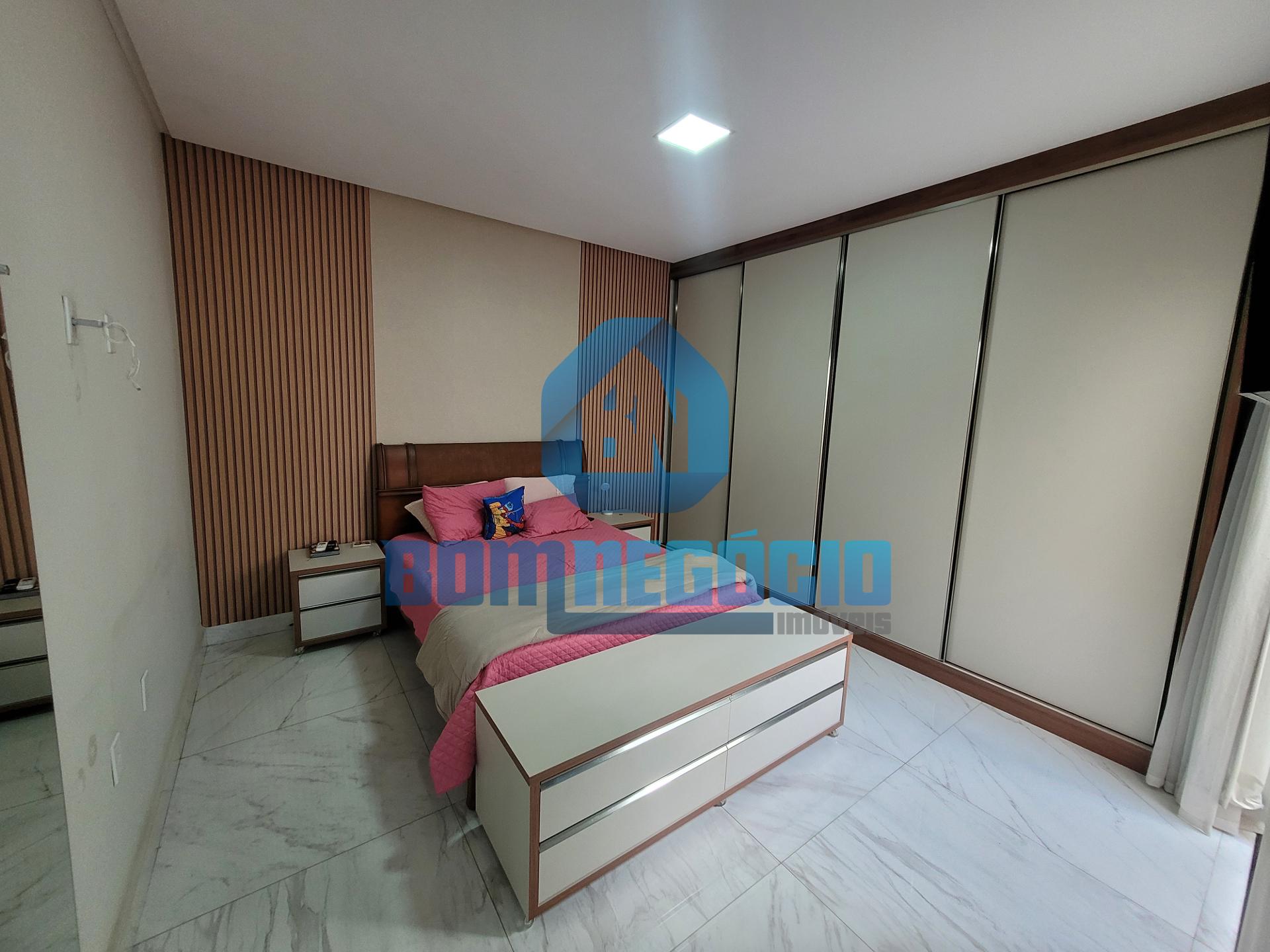 Casa com 3 dormitórios à venda, NOVA VILA BRETAS, GOVERNADOR V...
