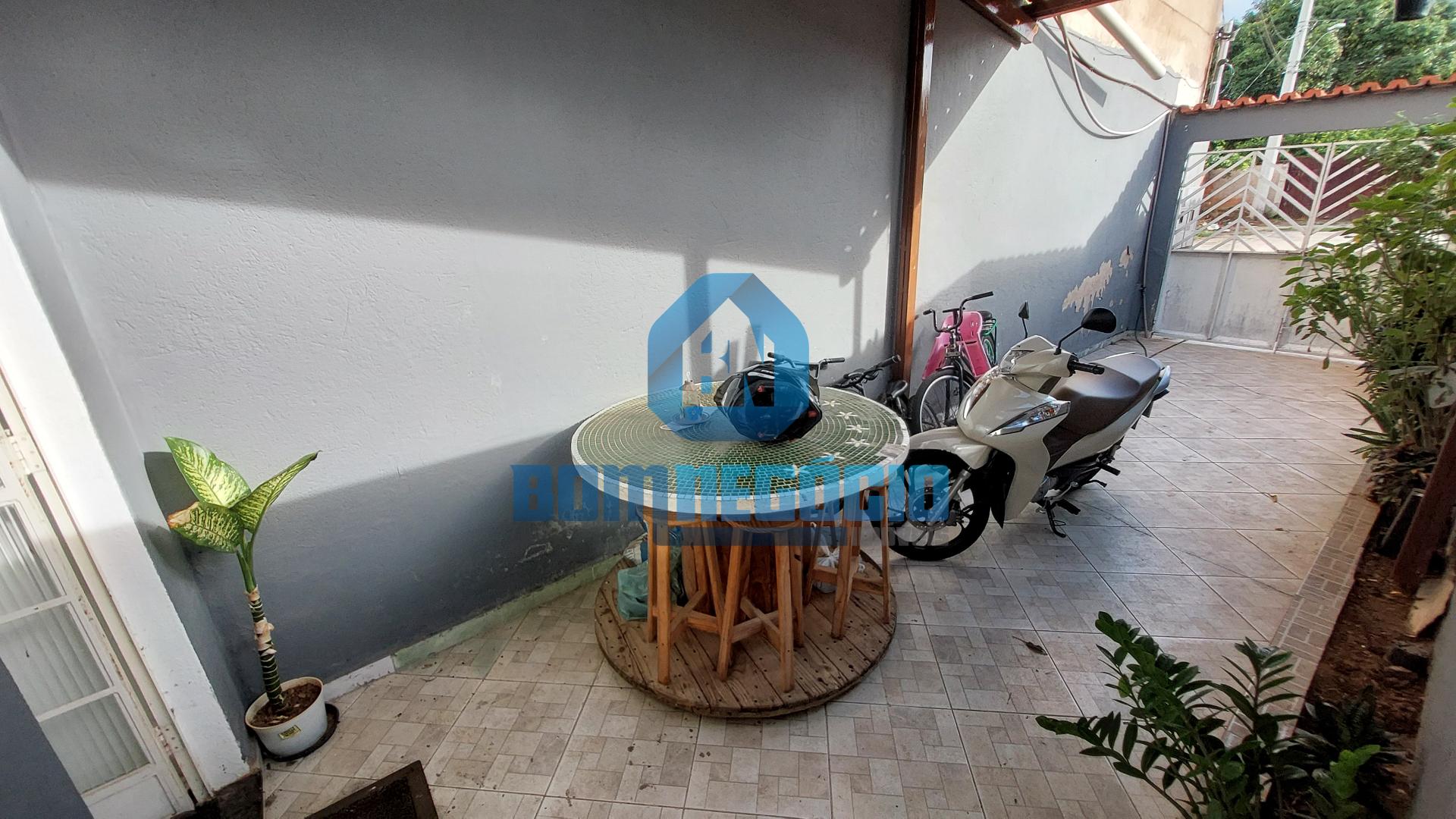 CASA DISPONIVEL PARA VENDA COM 3 QUARTOS NO BAIRRO CARDO - GOV...