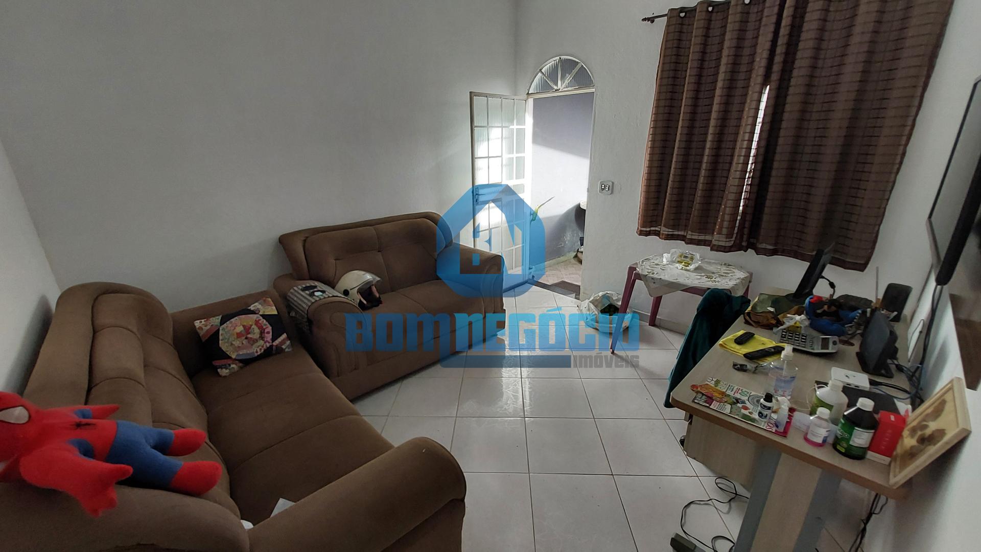 CASA DISPONIVEL PARA VENDA COM 3 QUARTOS NO BAIRRO CARDO - GOV...