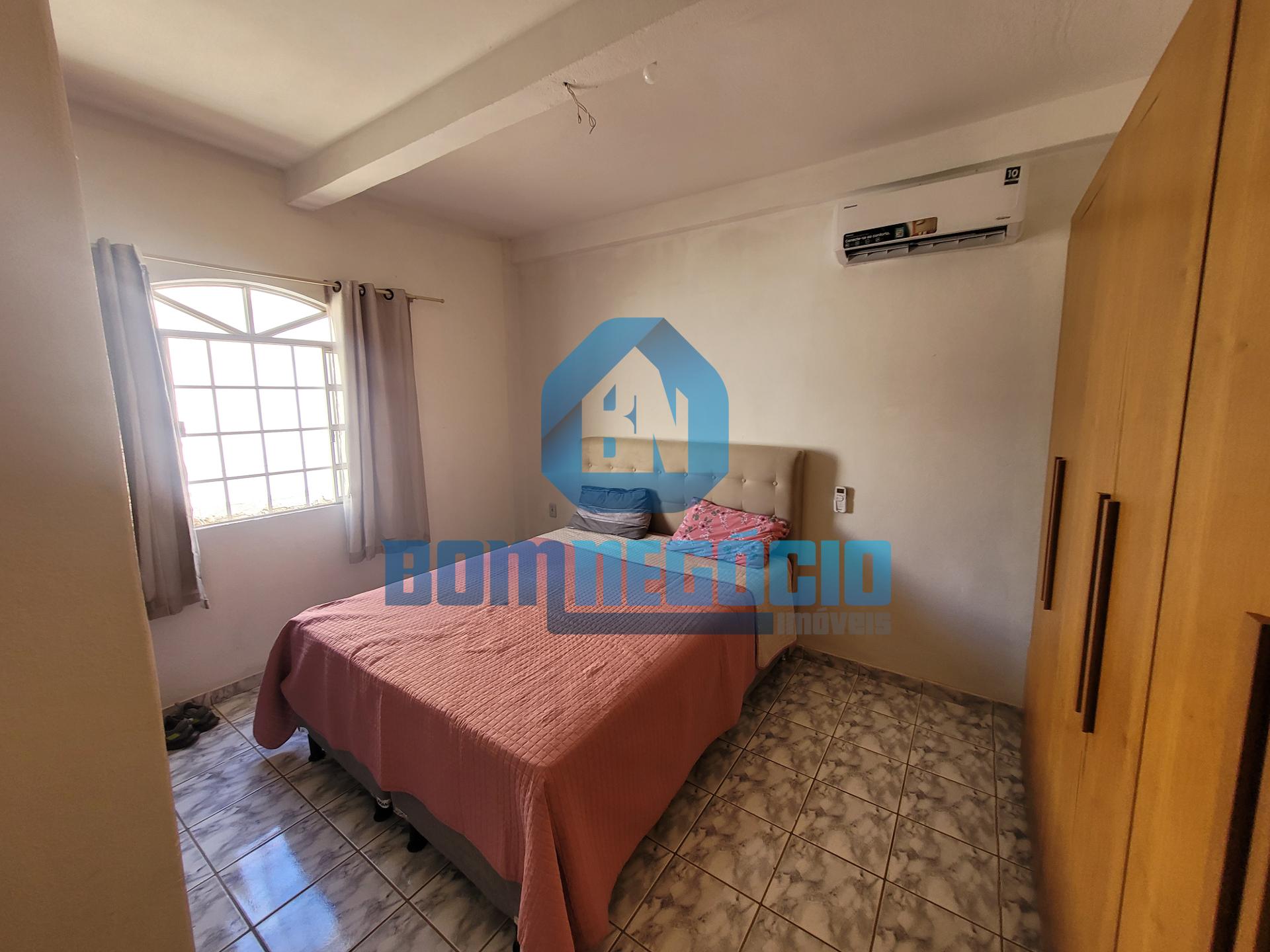 Casa com 2 dormitórios à venda, SANTA RITA, GOVERNADOR VALADAR...