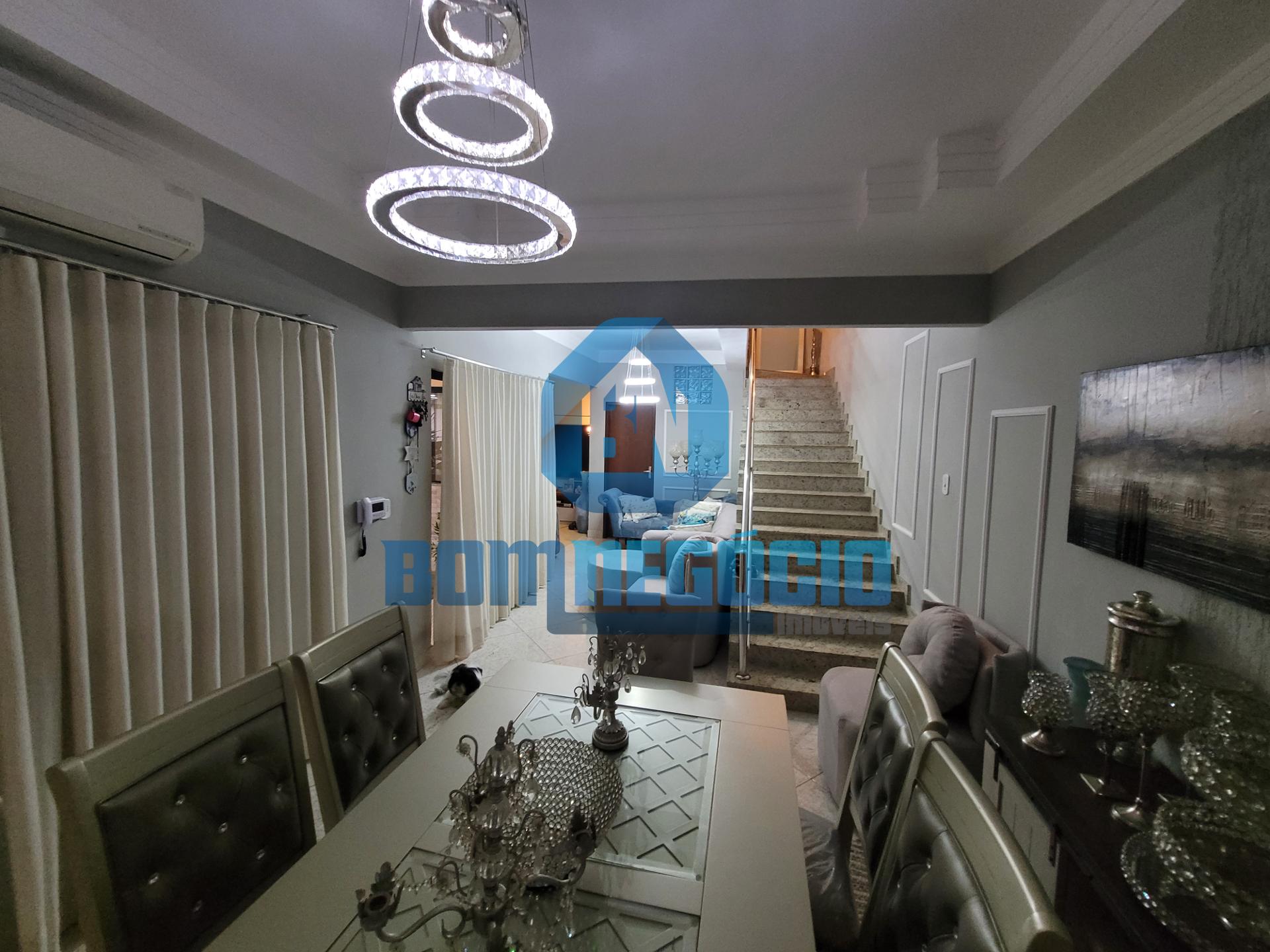 Casa com 5 suítes à venda, SANTA RITA, GOVERNADOR VALADARES - MG