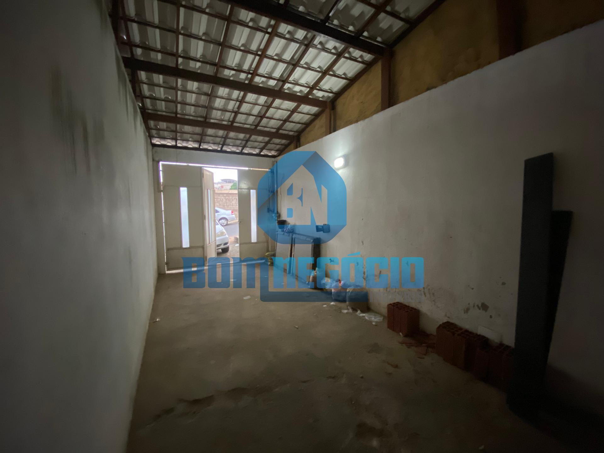 Casa com 3 dormitórios à venda, NOVA VILA BRETAS, GOVERNADOR V...