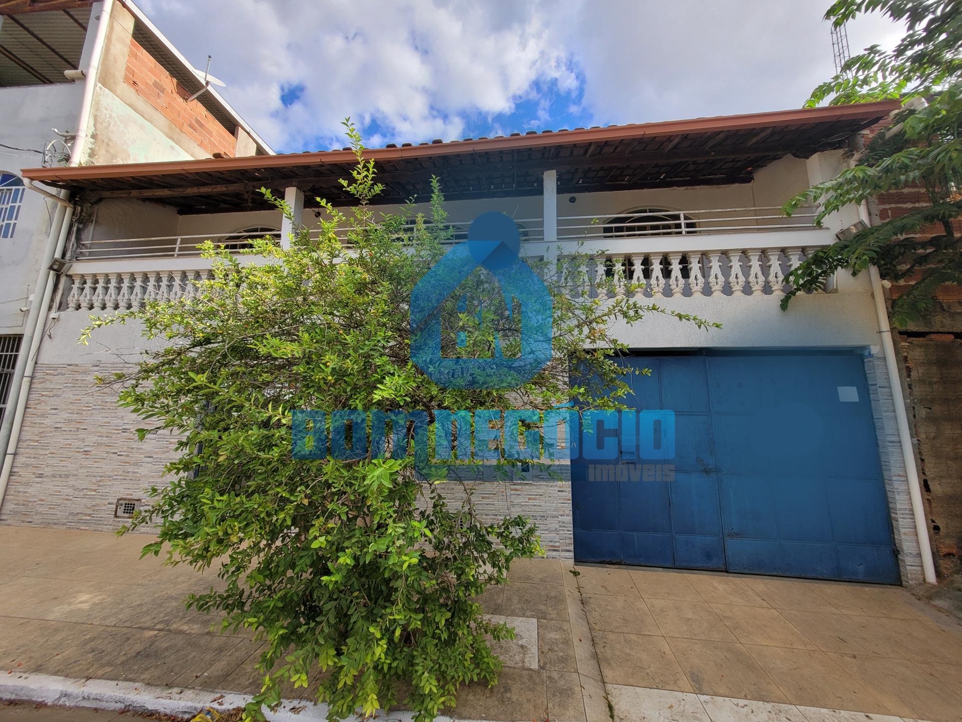 Casa com 2 dormitórios à venda, SANTA RITA, GOVERNADOR VALADAR...