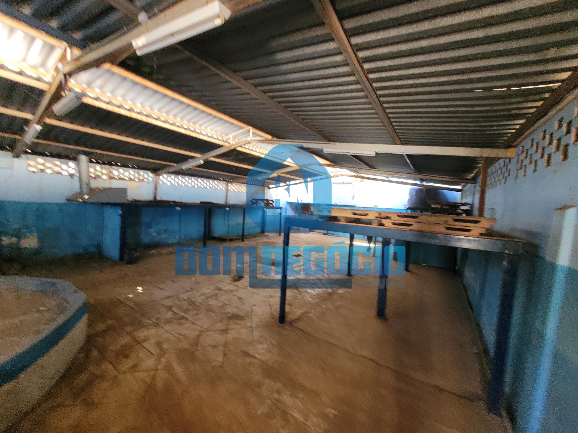 Casa com 2 dormitórios à venda, SANTA RITA, GOVERNADOR VALADAR...