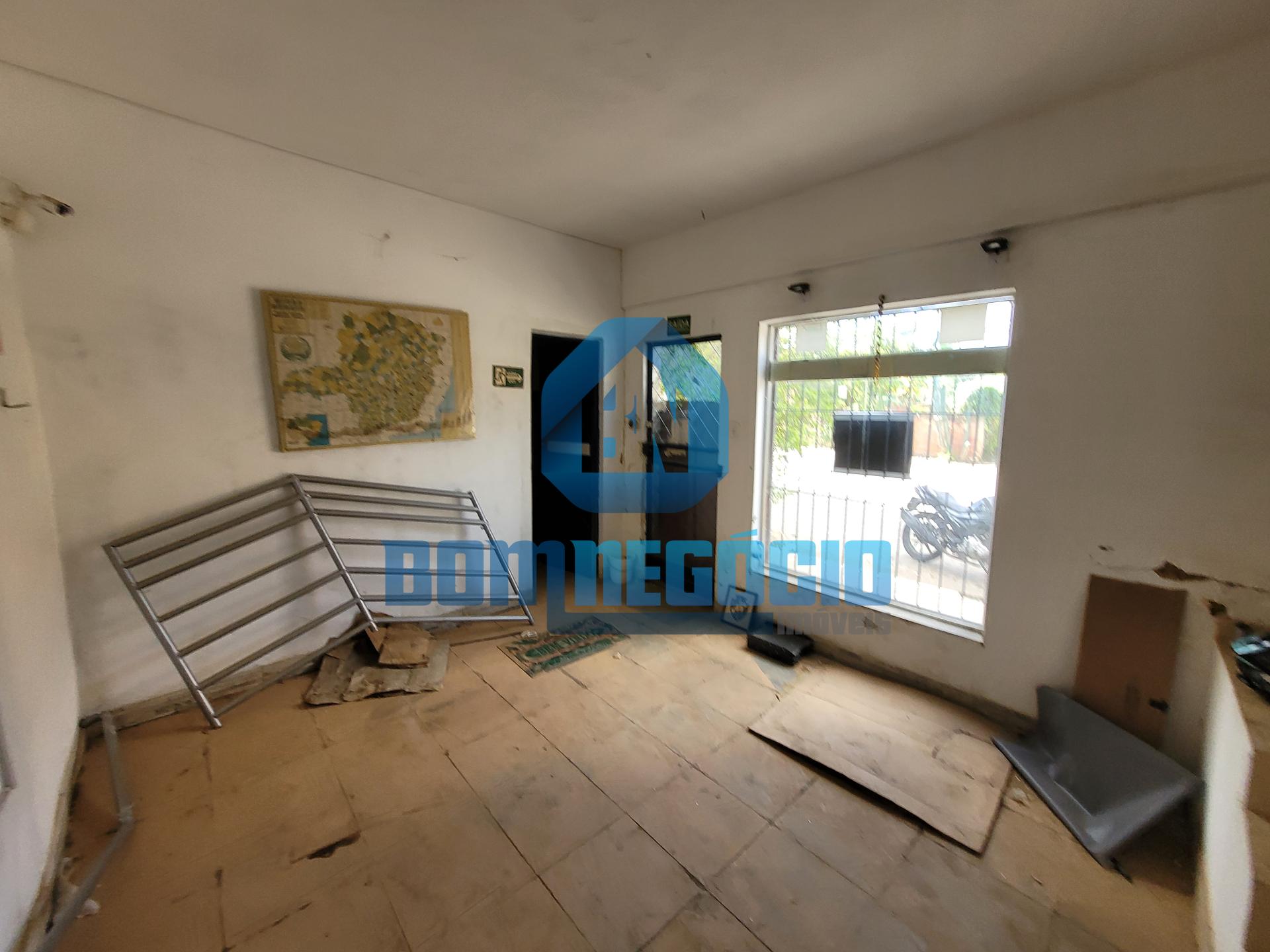 Casa com 2 dormitórios à venda, SANTA RITA, GOVERNADOR VALADAR...