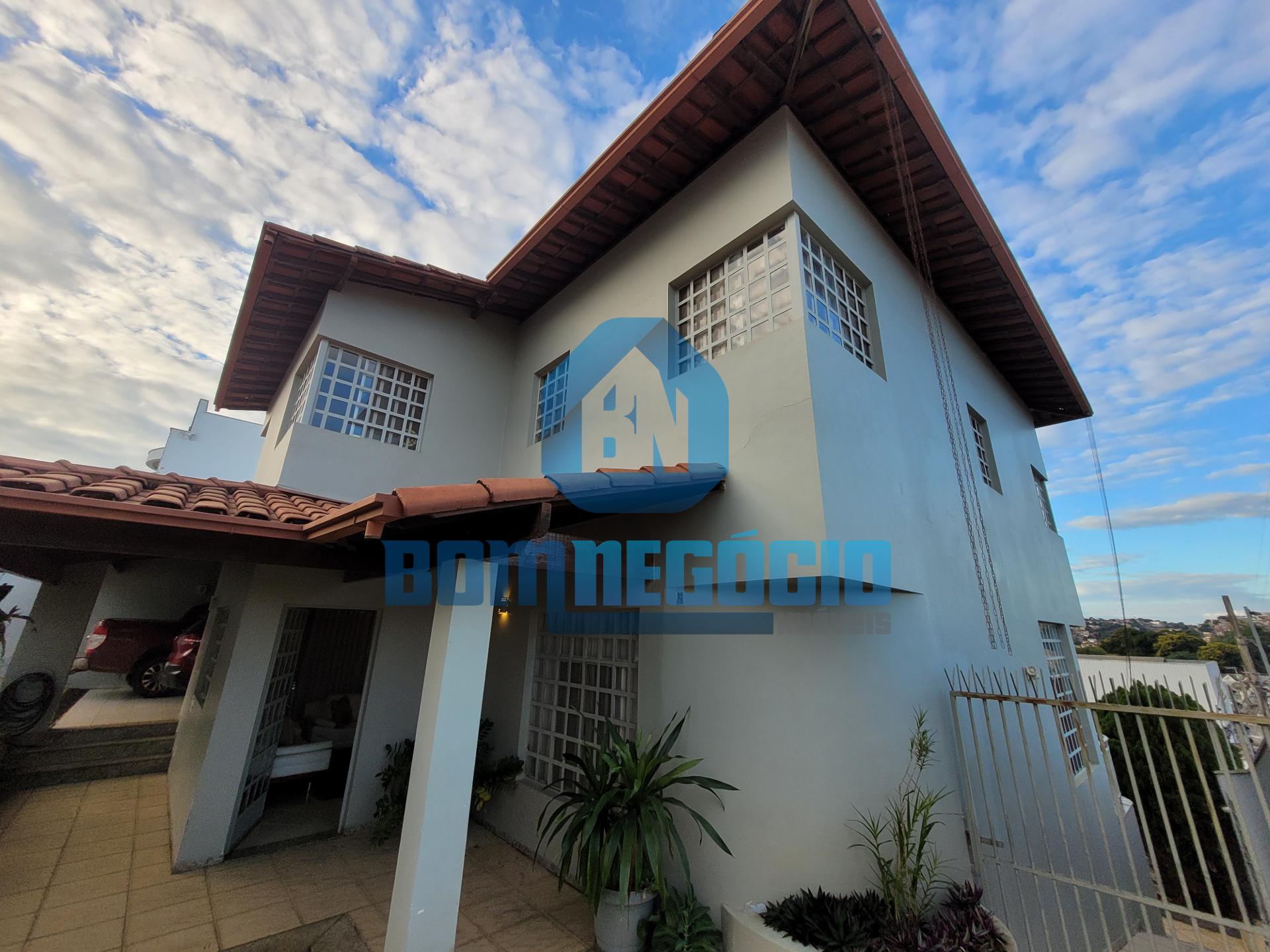 Casa com 4 dormitórios à venda, Santo Agostinho, GOVERNADOR VA...