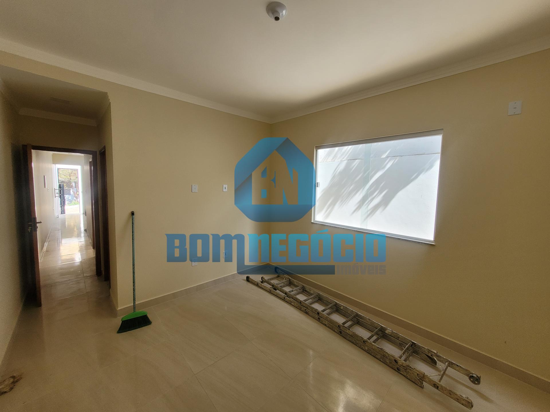Casa com 2 dormitórios à venda, SANTA HELENA, GOVERNADOR VALAD...