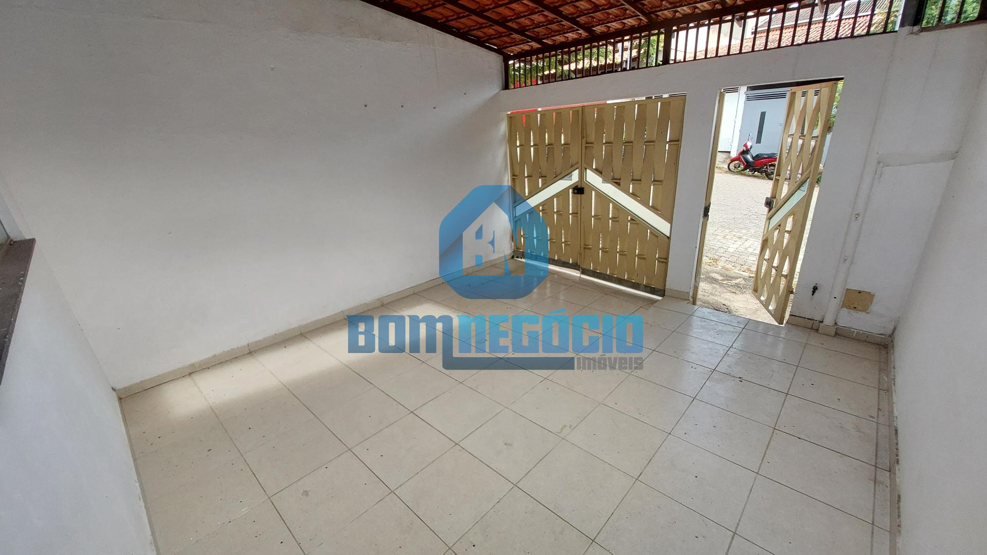CASA COM 2 QUARTOS DISPONIVEL PARA VENDA NO BAIRRO CIDADE JARDIM
