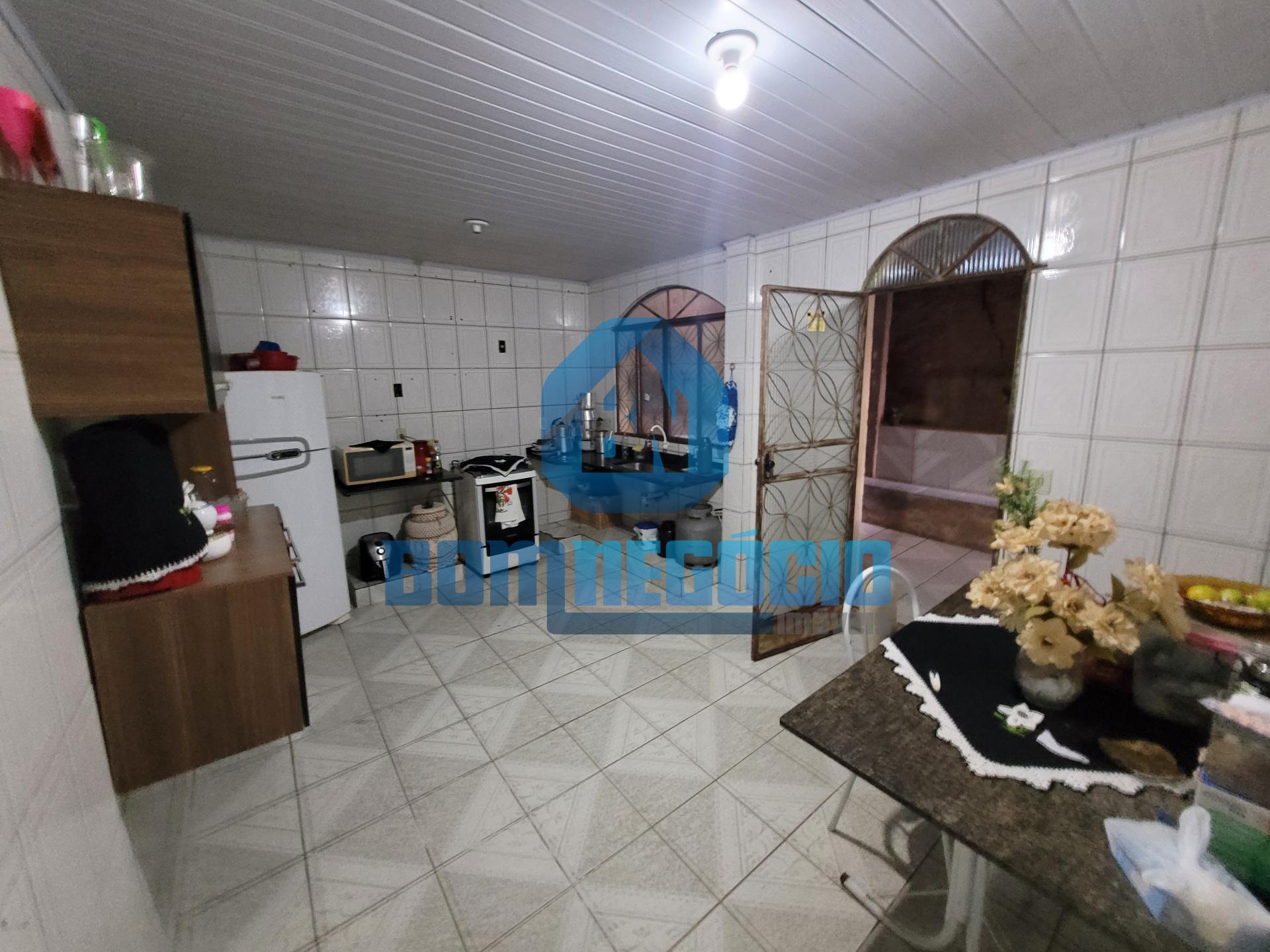 Casa com 4 quartos, 3 banheiros e garagem ampla à venda, VILA ...