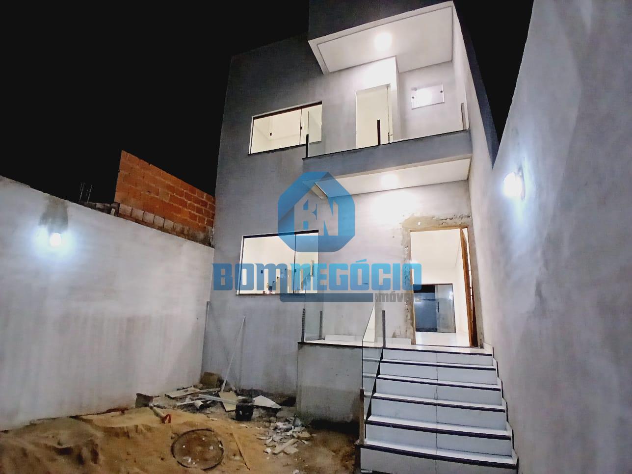 Casa com 3 dormitórios à venda, VALE DO SOL I, GOVERNADOR VALA...