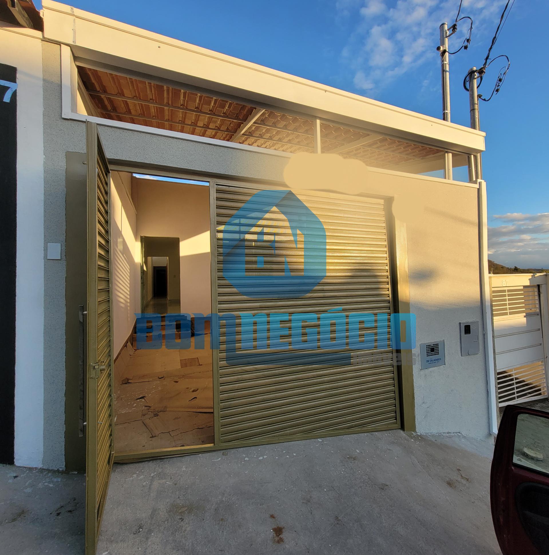 Casa com 3 dormitórios em lote  6x30 à venda, VALE DO SOL II, ...