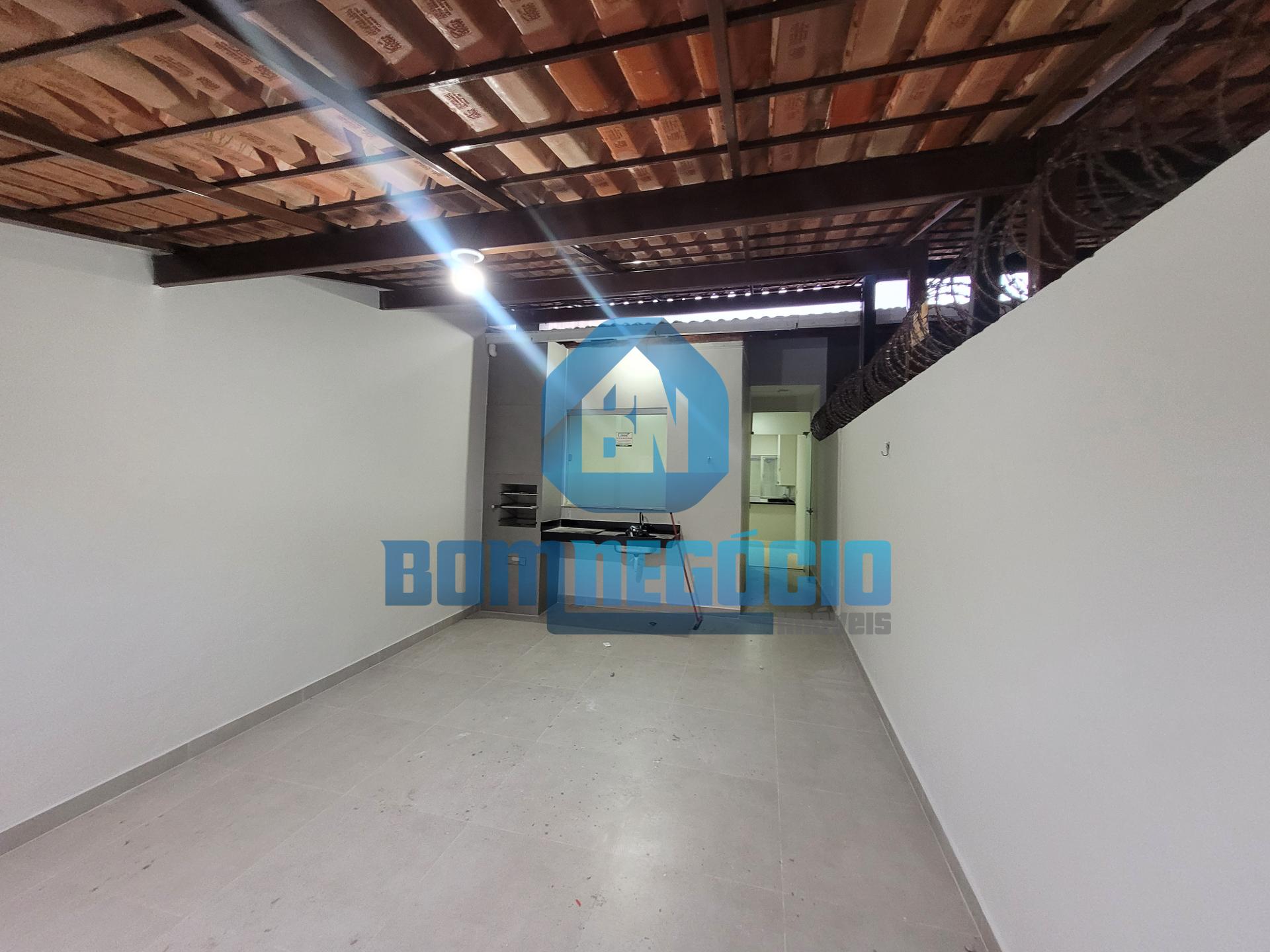 Casa com 2 quartos, garagem coberta e área gourmet à venda, CA...