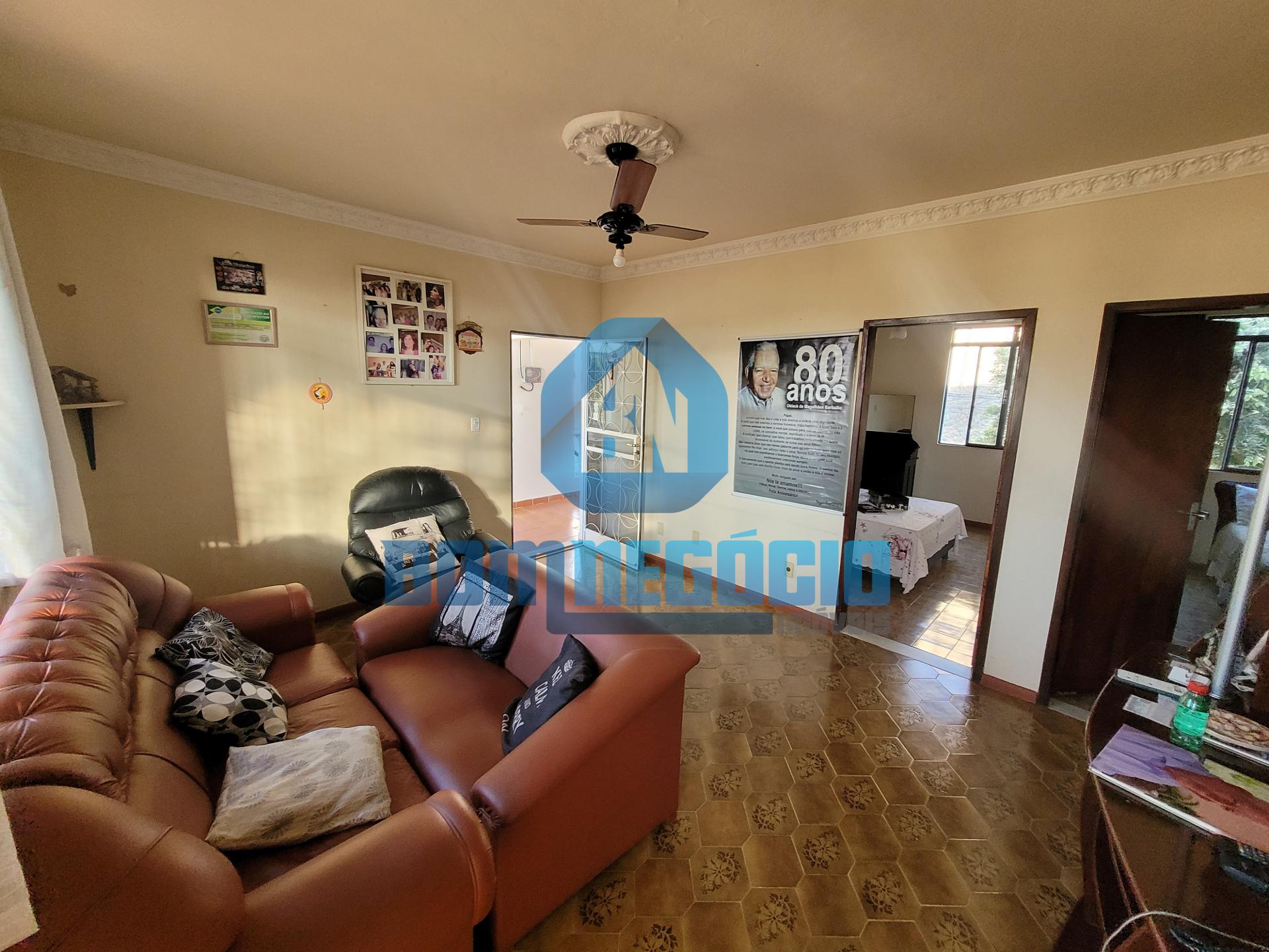 Casa com 3 dormitórios à venda, GRÃ-DUQUESA, GOVERNADOR VALADA...