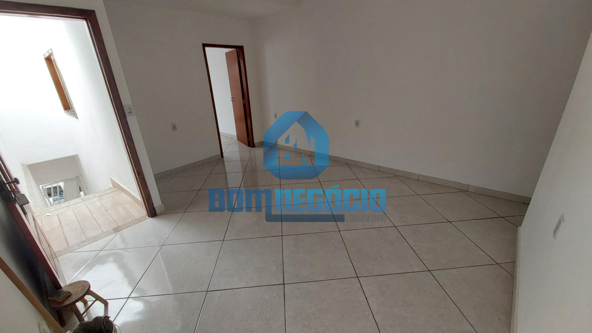 APARTAMENTO COM 2 QUARTOS DISPONIVEL PARA LOCAÇÃO NO BAIRRO VA...