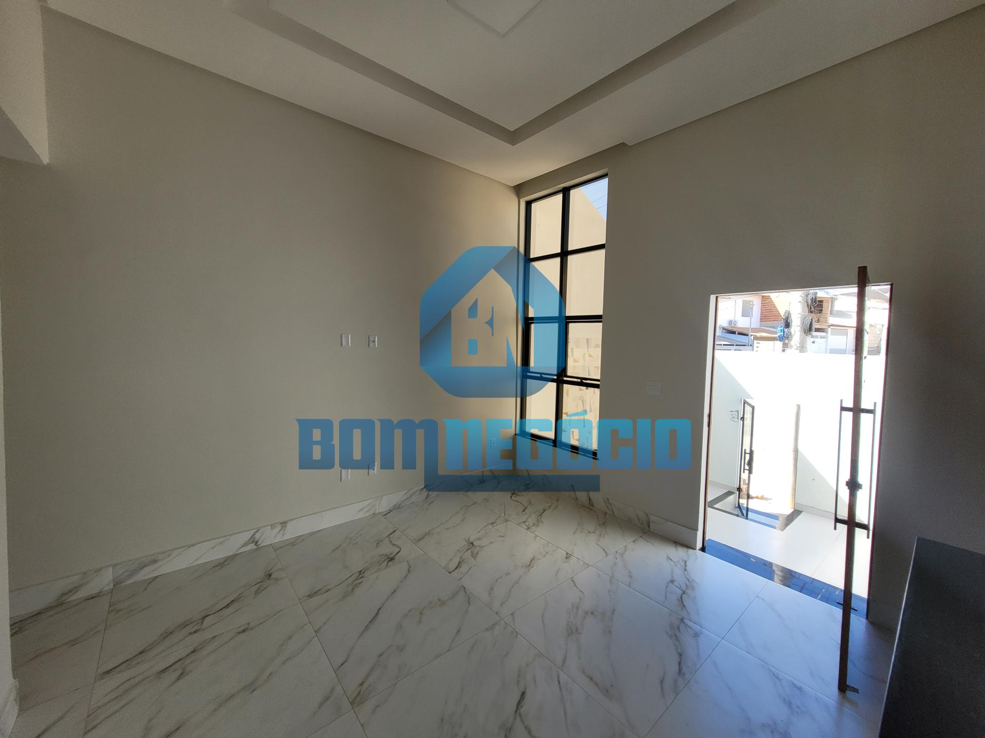 Casa com 3 dormitórios à venda, VALE DO SOL II, GOVERNADOR VAL...