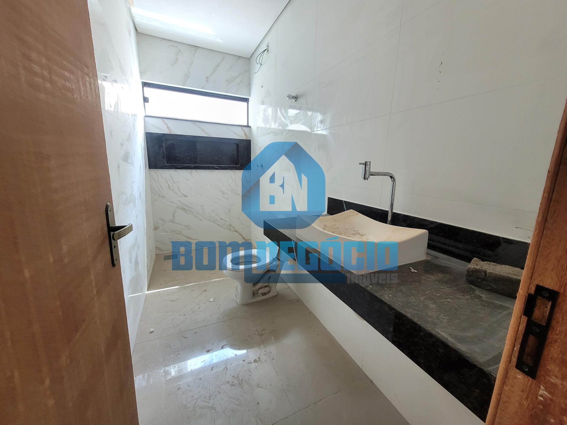 Casa nova com 3 quartos, 2 banheiros e área gourmet à venda, E...